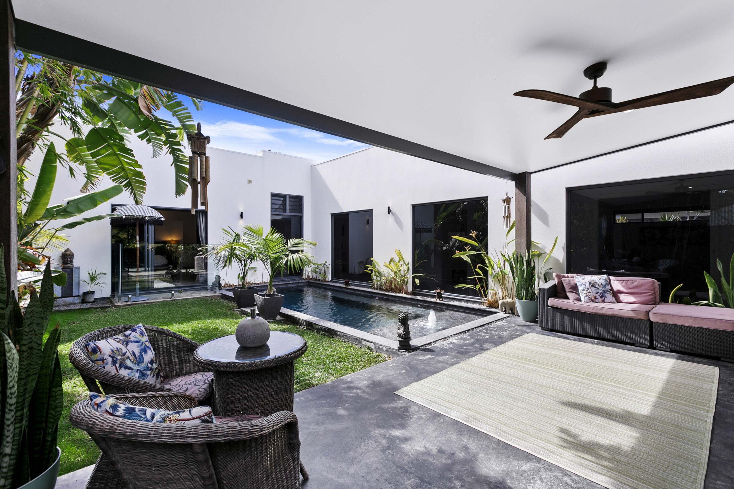 157 Truro Street, URANGAN, QLD 4655 AUS