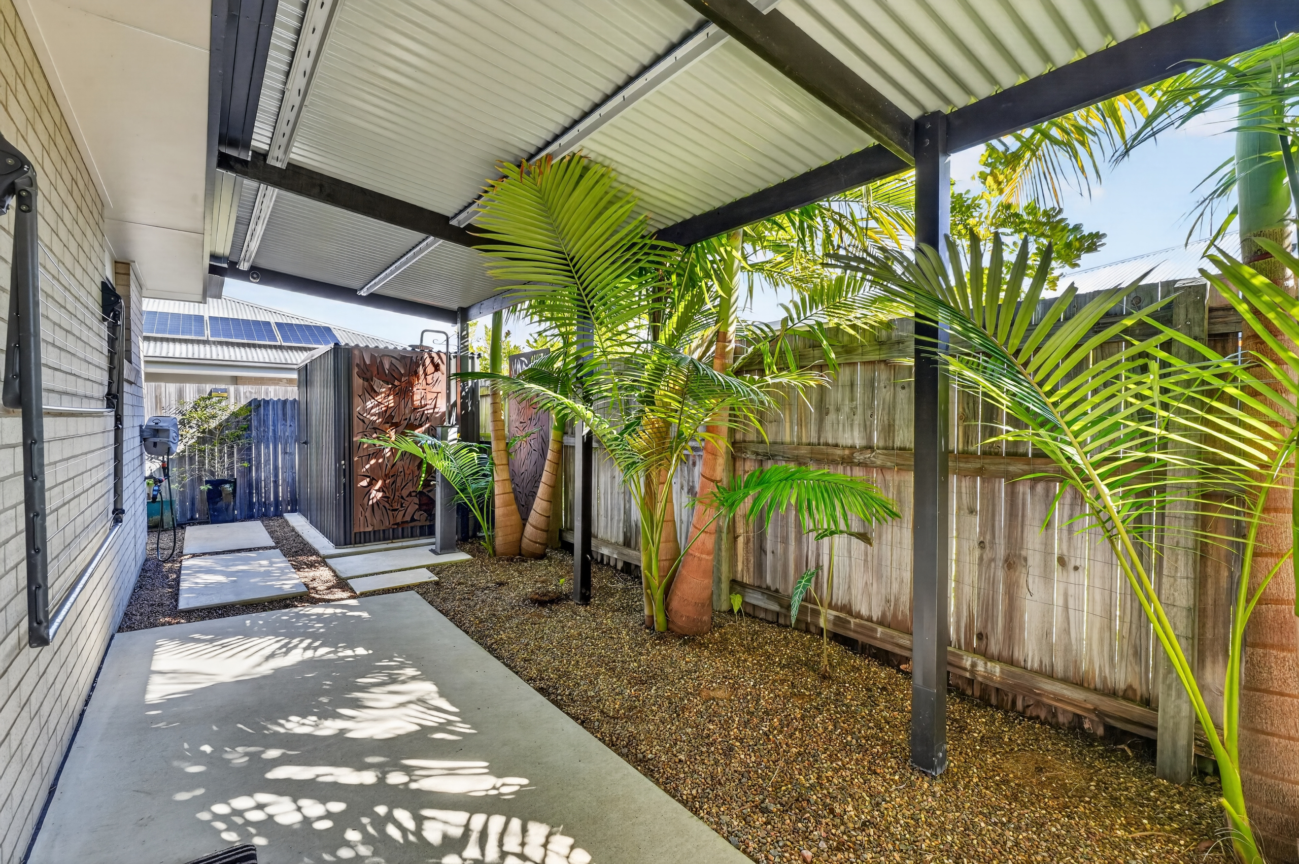 18 Halcro Street, PIALBA, QLD 4655 AUS