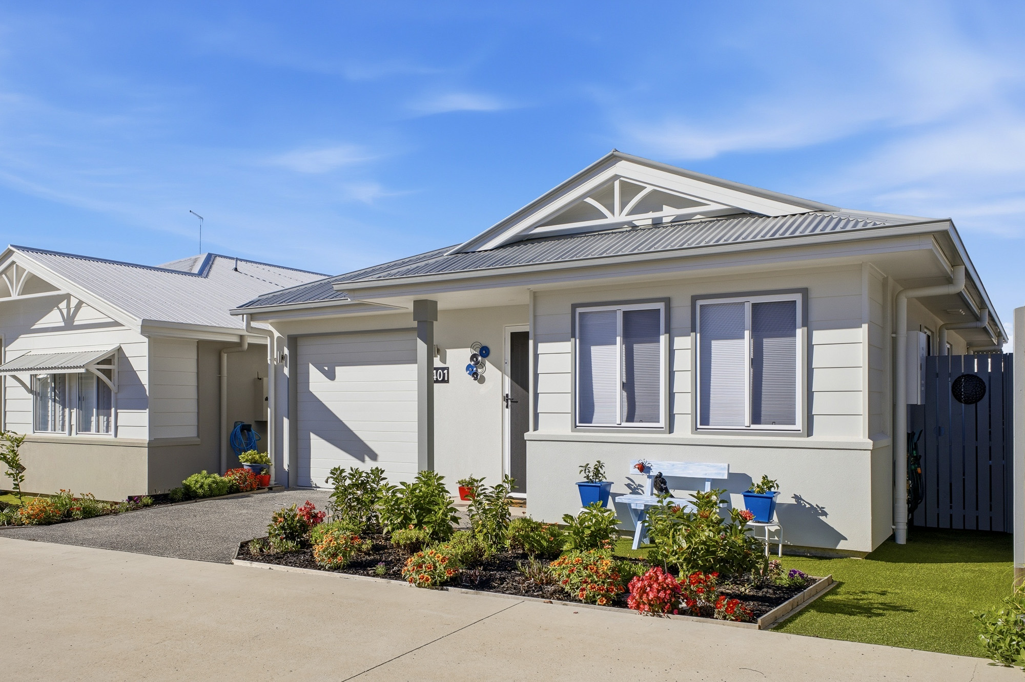 401/2-20 Island View Dr - 