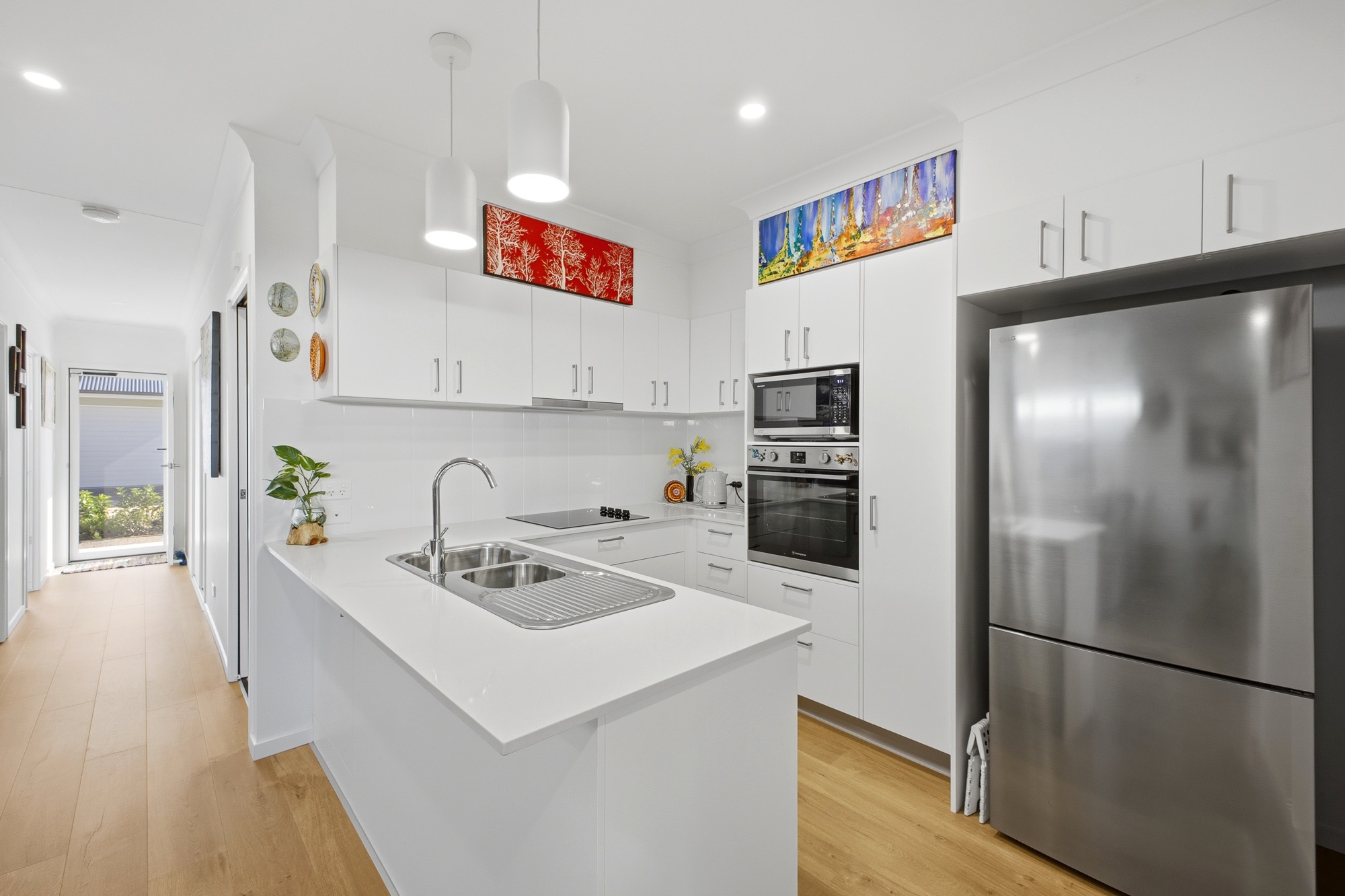 401/2-20 Island View Dr - 
