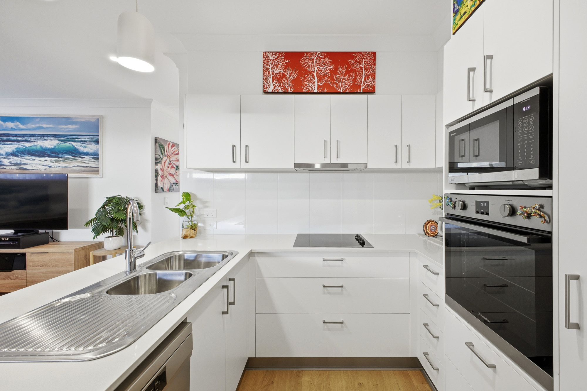 401/2-20 Island View Dr - 