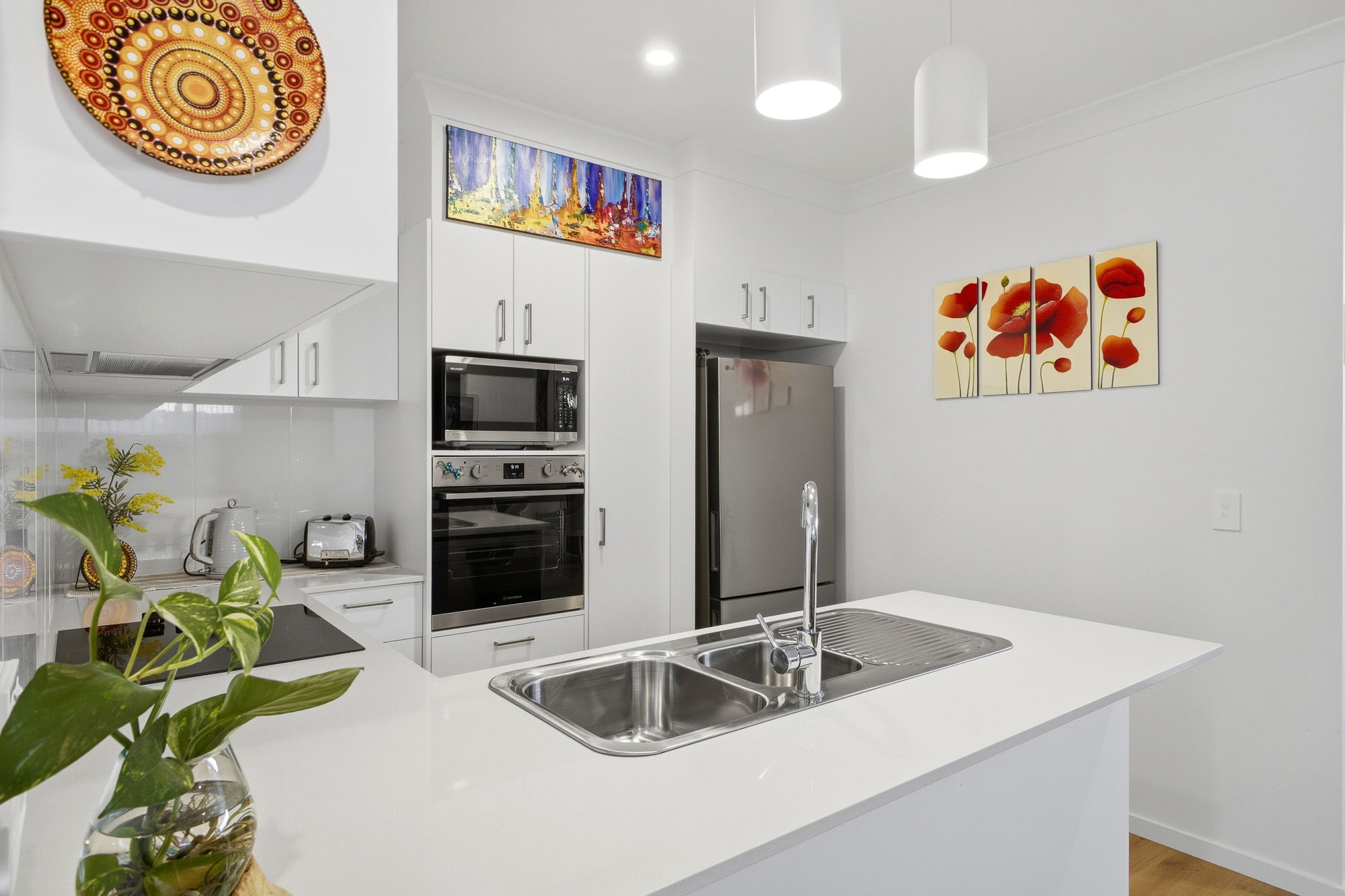 401/2-20 Island View Dr - 