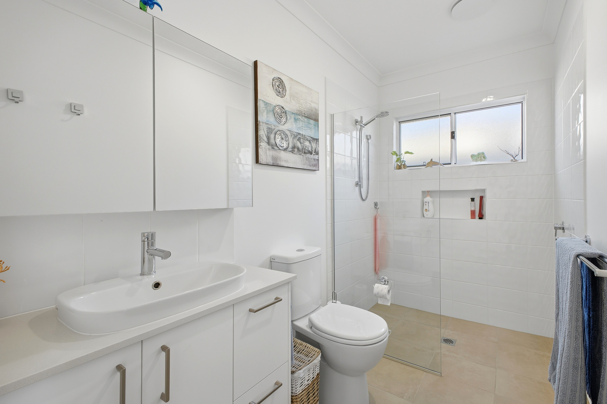 401/2-20 Island View Dr - 