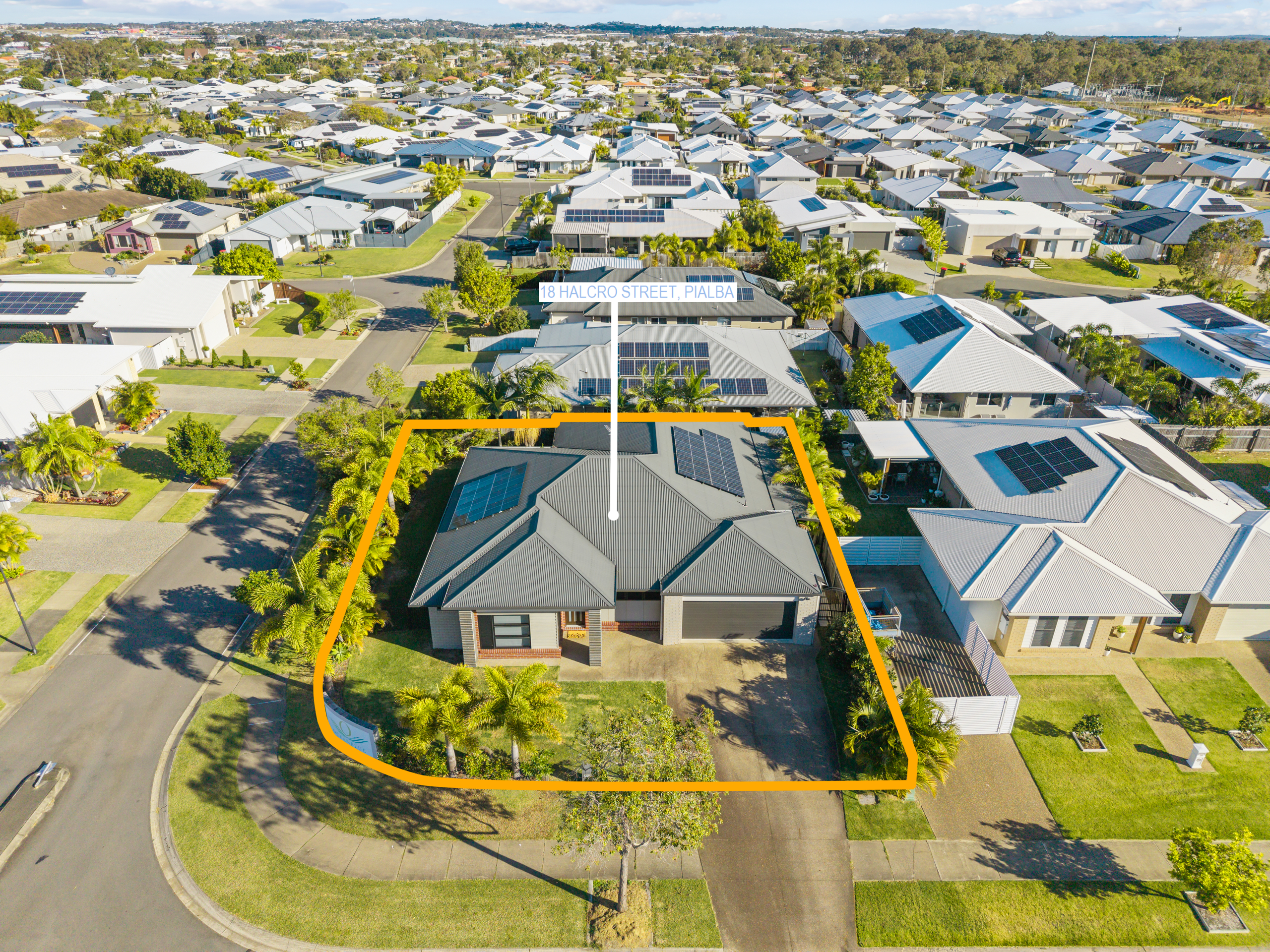 18 Halcro Street, PIALBA, QLD 4655 AUS