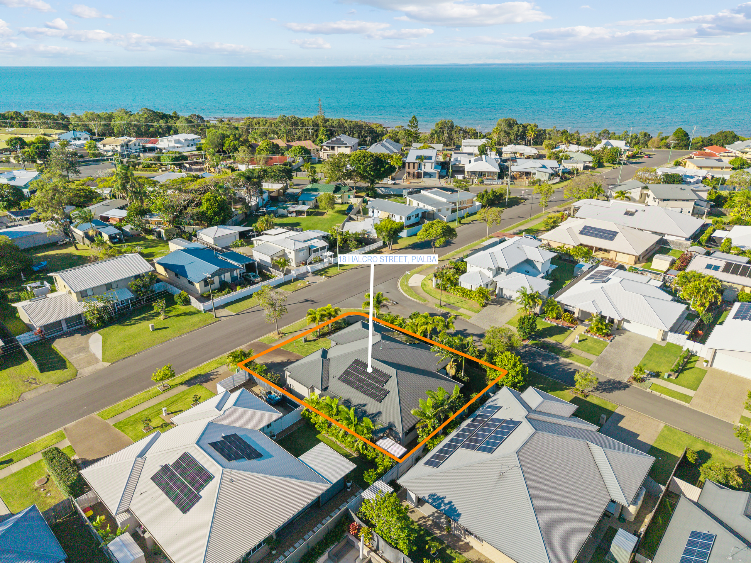 18 Halcro Street, PIALBA, QLD 4655 AUS
