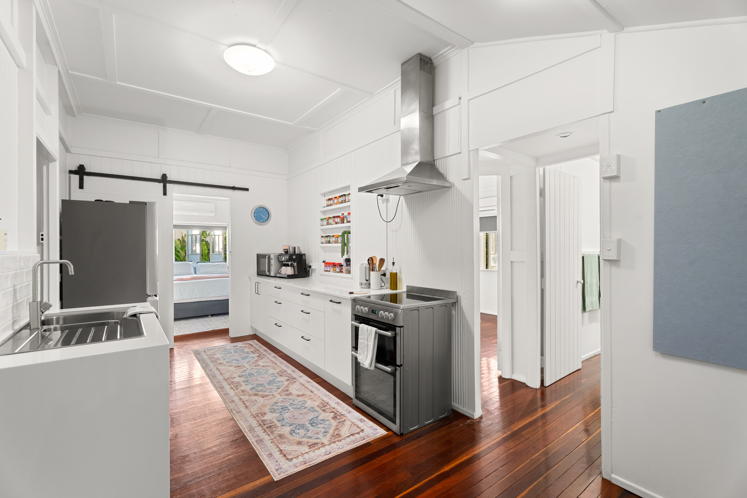16 Scarborough Street, SCARNESS, QLD 4655 AUS