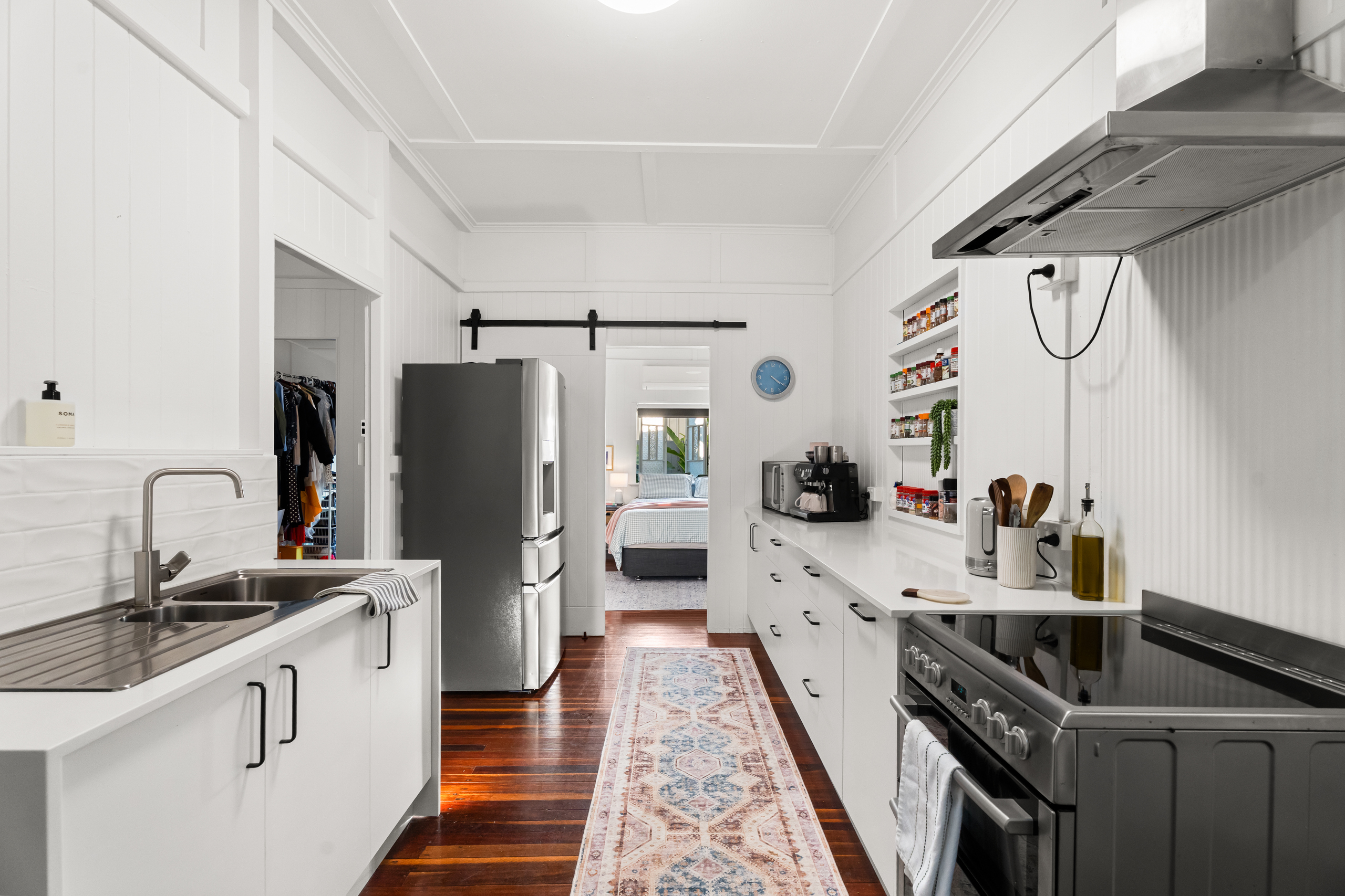 16 Scarborough Street, SCARNESS, QLD 4655 AUS