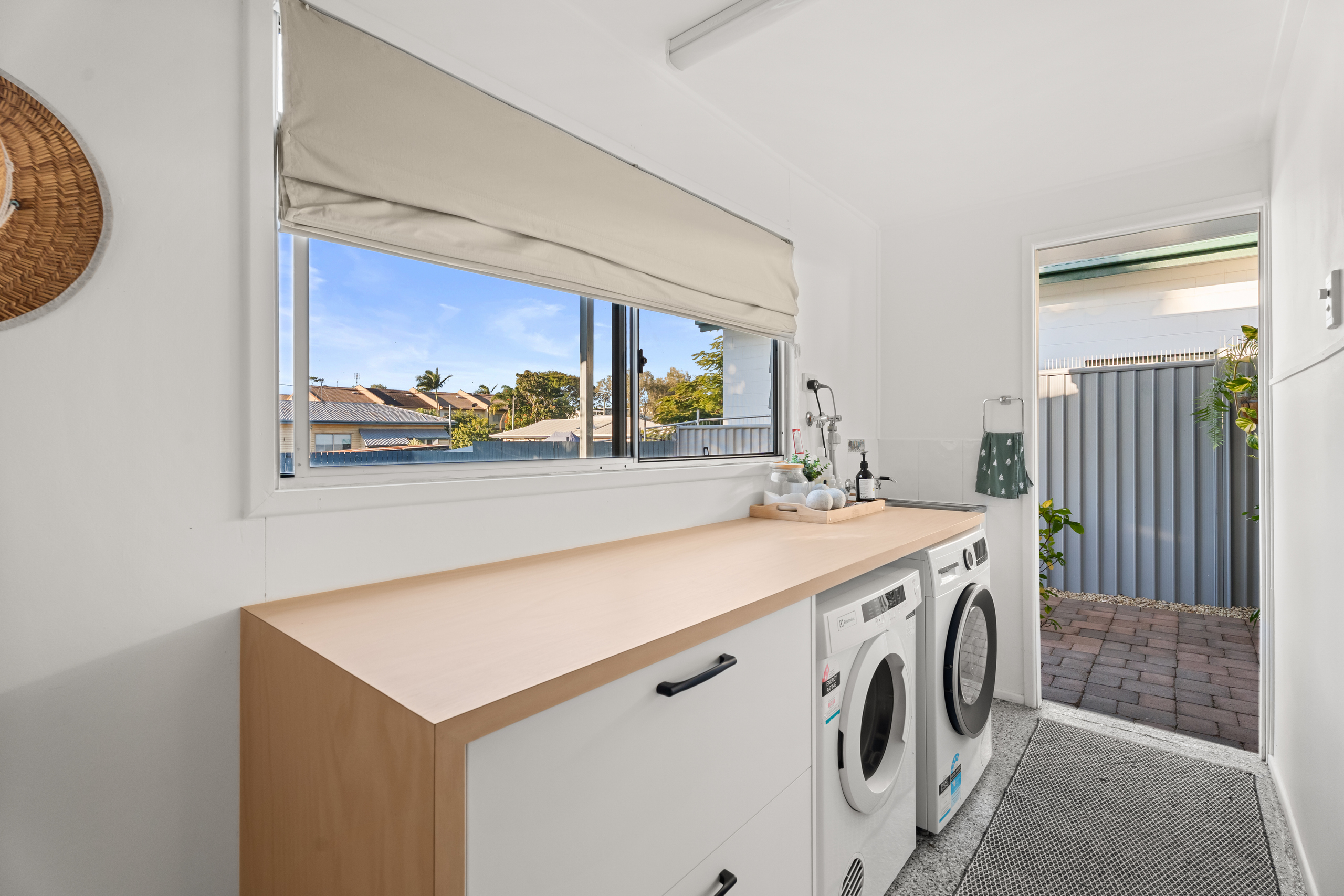 16 Scarborough Street, SCARNESS, QLD 4655 AUS