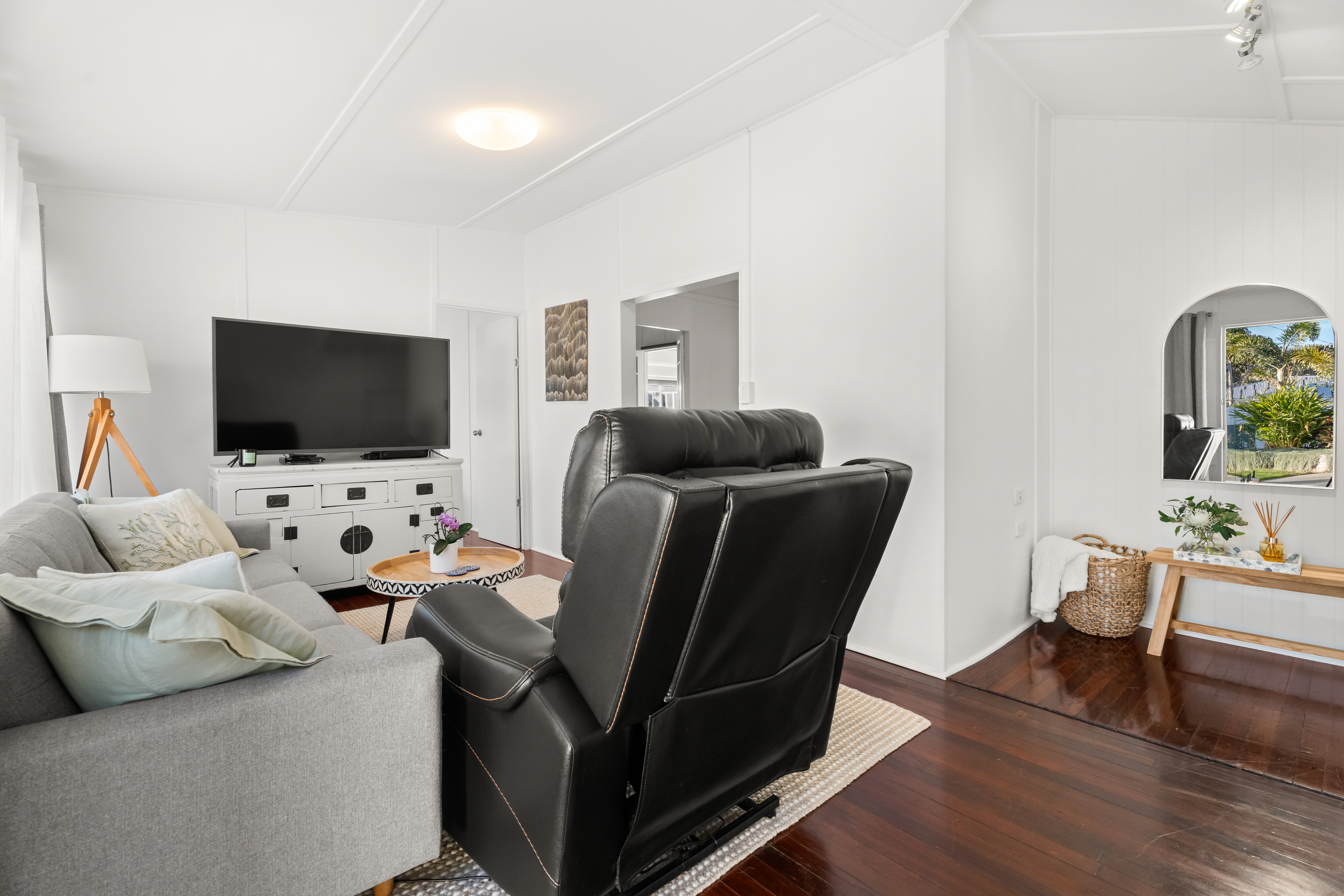 16 Scarborough Street, SCARNESS, QLD 4655 AUS