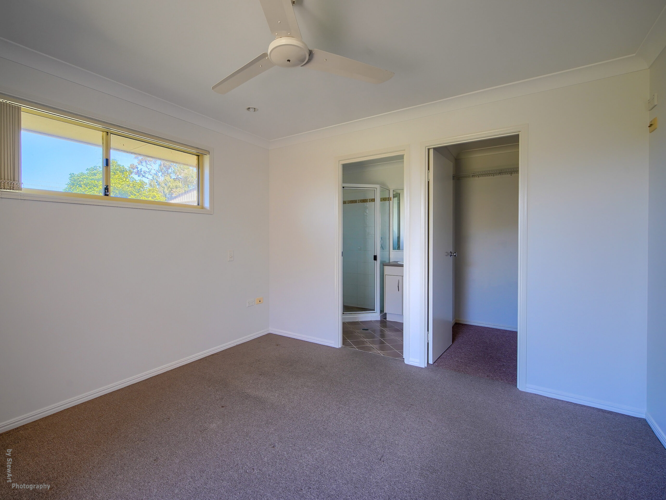 1 Adam Court, URANGAN, QLD 4655 AUS