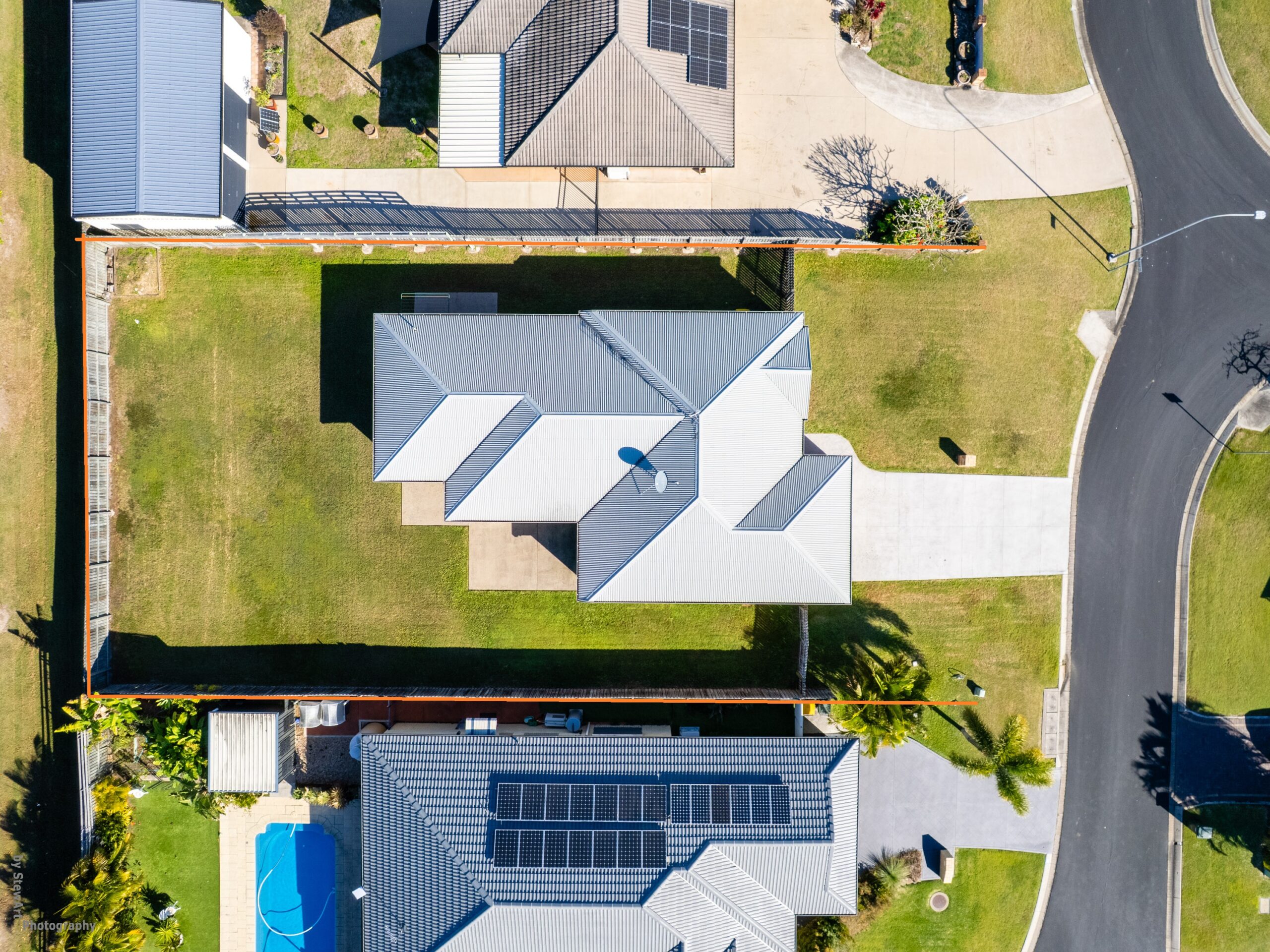 1 Adam Court, URANGAN, QLD 4655 AUS