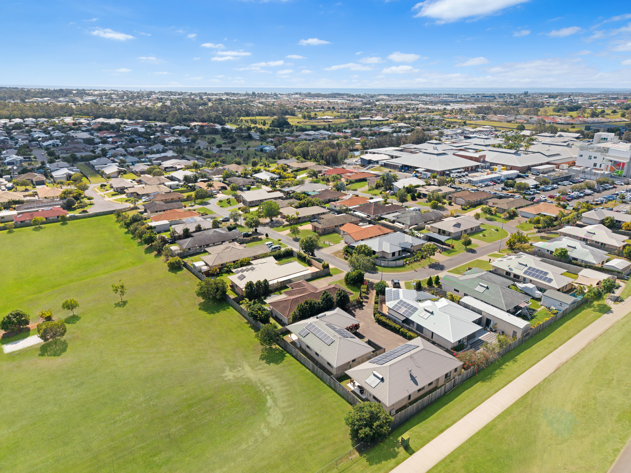 38 Picadilly Circuit, URRAWEEN, QLD 4655 AUS
