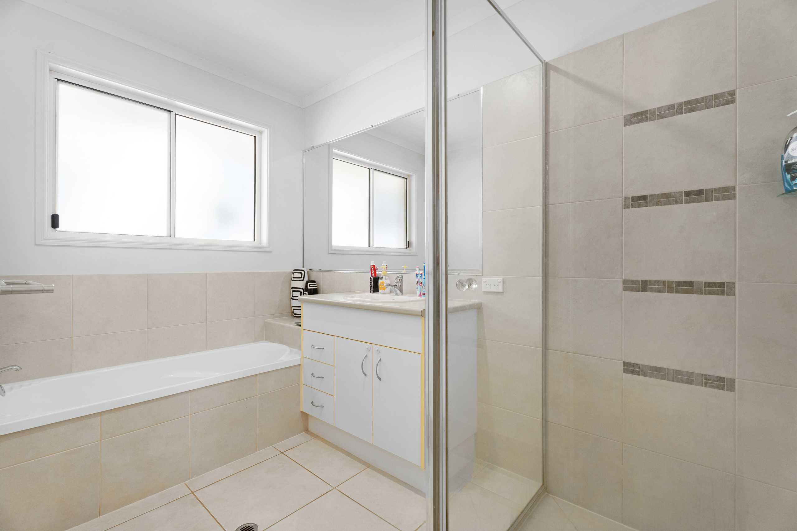 38 Picadilly Circuit, URRAWEEN, QLD 4655 AUS