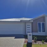 15 Helvig Circuit, PIALBA, QLD 4655 AUS