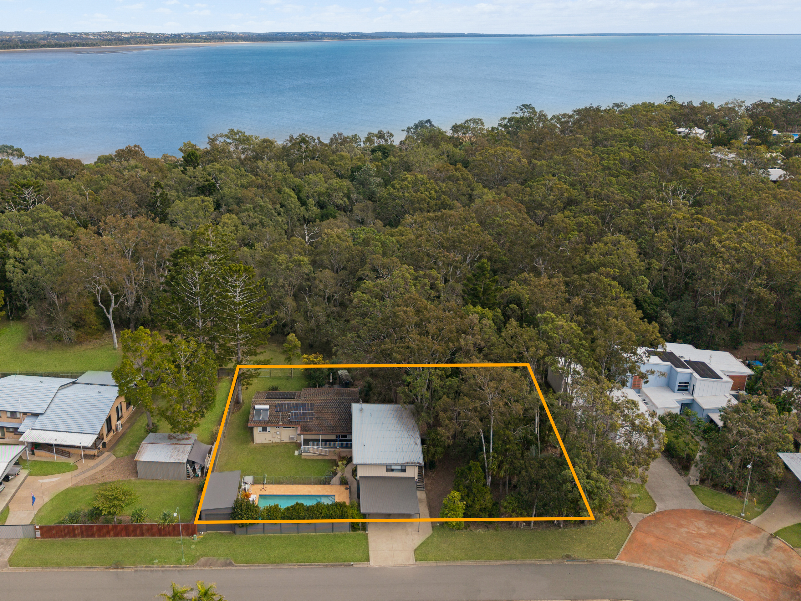 12-14 Parraweena Court, POINT VERNON, QLD 4655 AUS