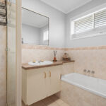 35 Ironbark Street, KAWUNGAN, QLD 4655 AUS