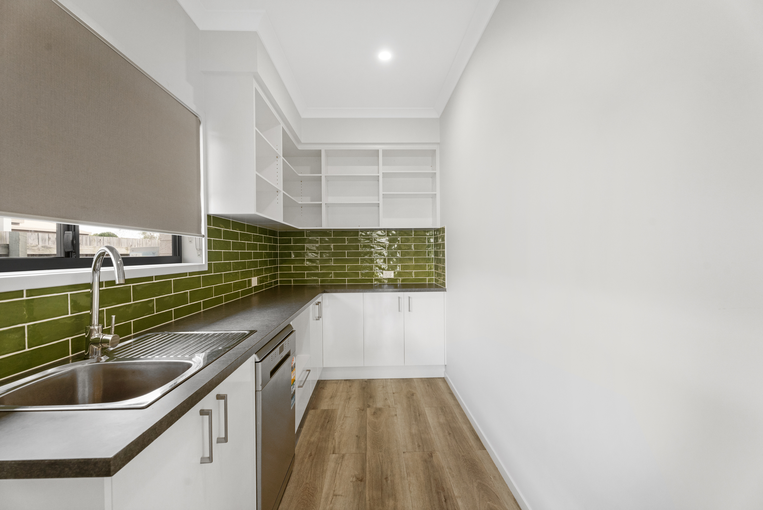 55 Oleander Avenue, KAWUNGAN, QLD 4655 AUS