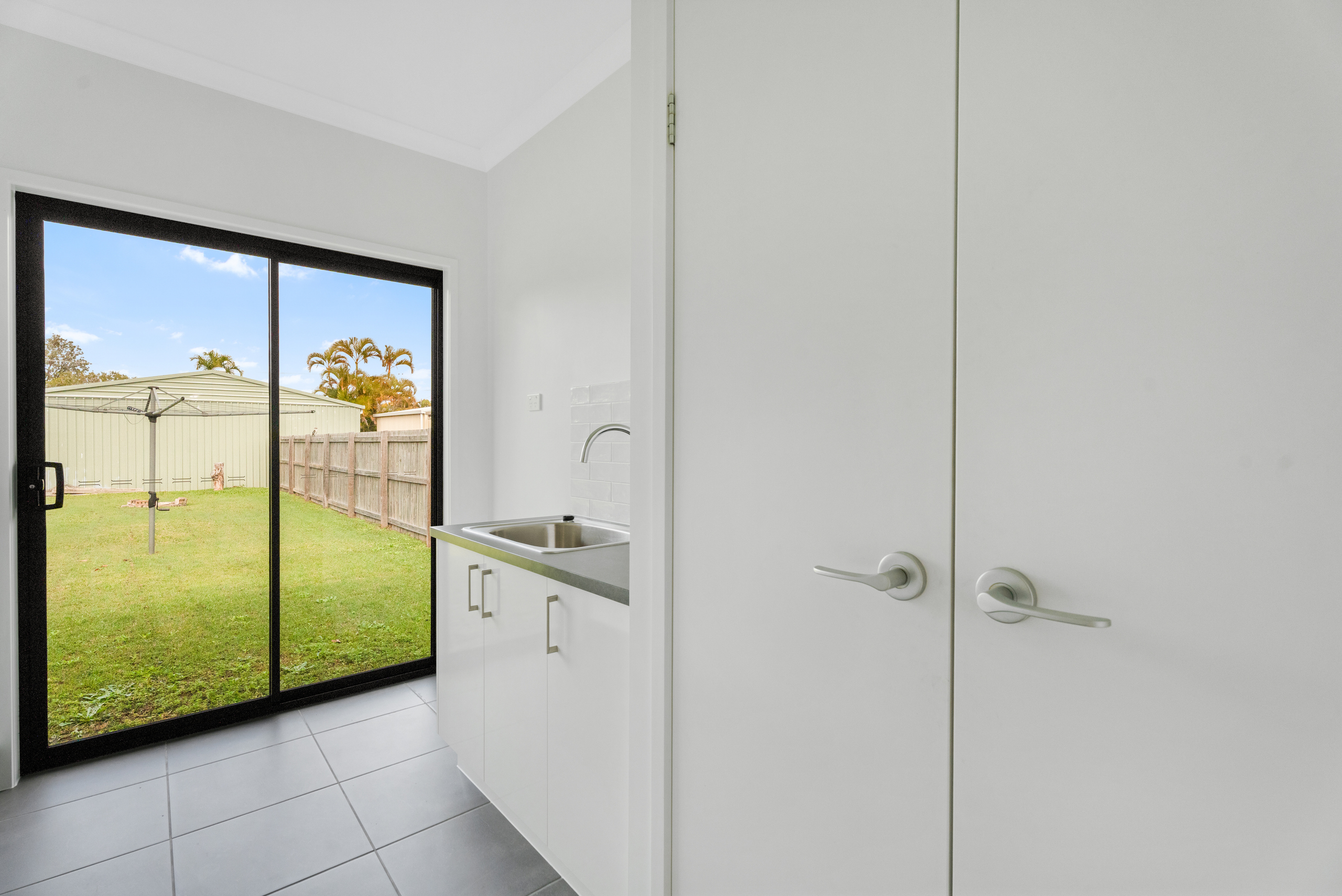 55 Oleander Avenue, KAWUNGAN, QLD 4655 AUS