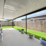 15 Bonavista Way, ELI WATERS, QLD 4655 AUS