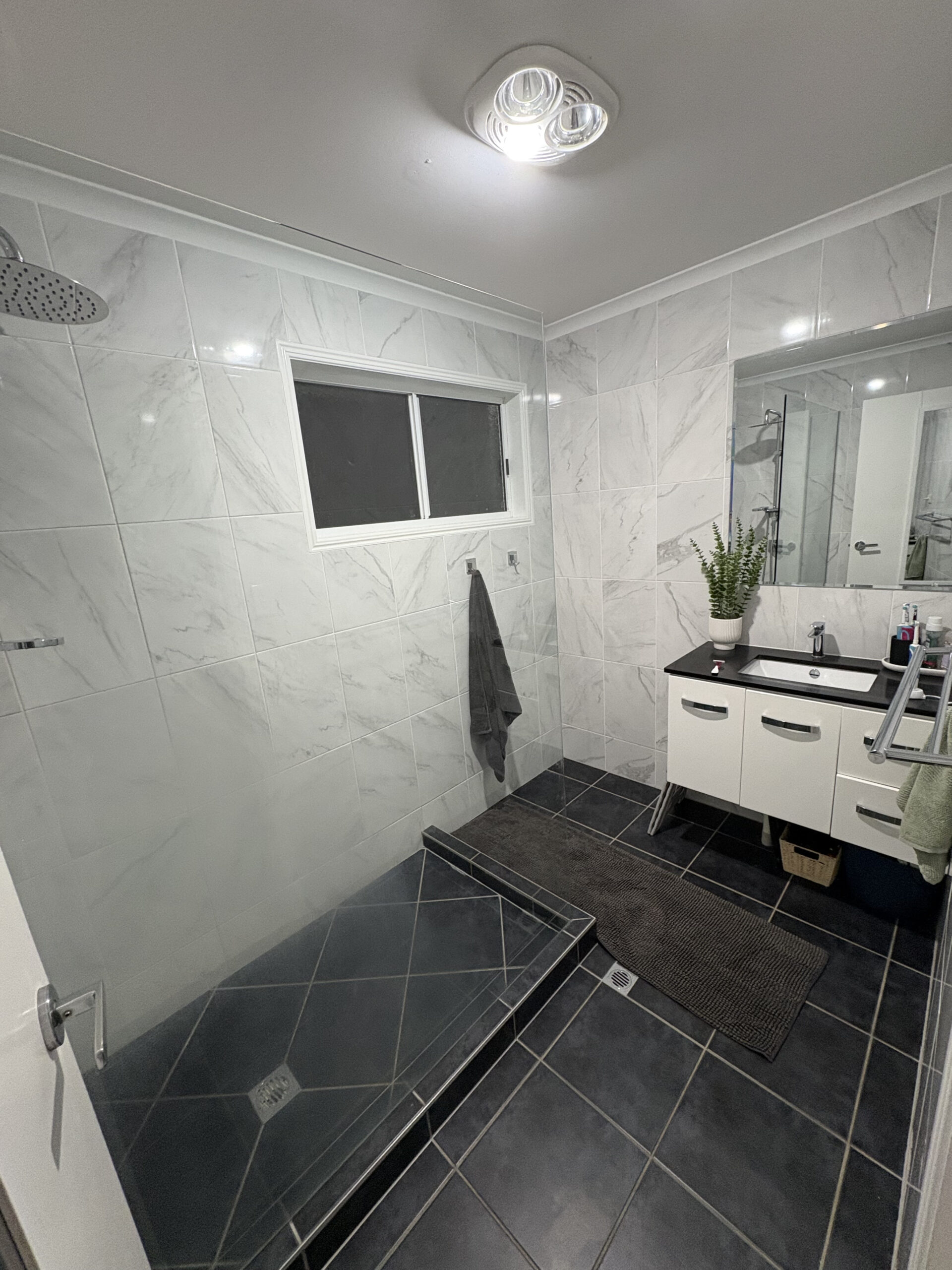 11 Wyuna Court, URANGAN, QLD 4655 AUS