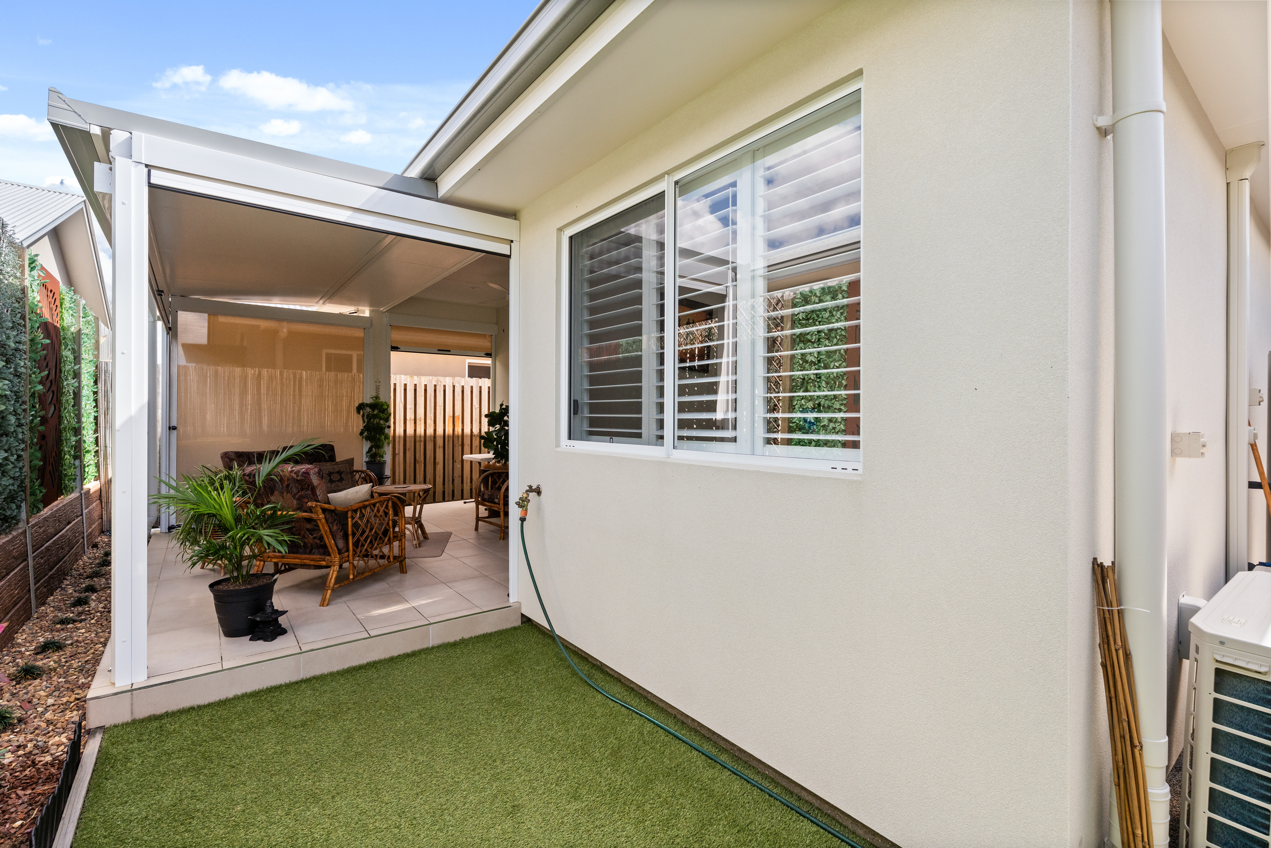 327/2-20 Island View Drive, URANGAN, QLD 4655 AUS