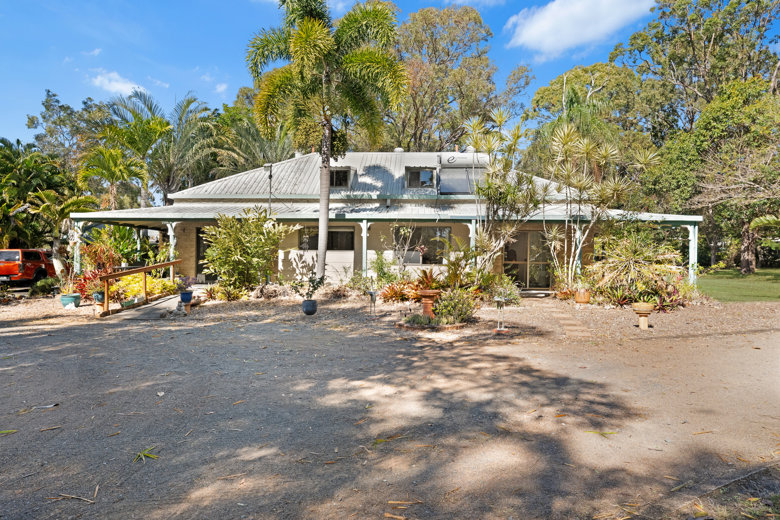 40 Boundary Road, URANGAN, QLD 4655 AUS
