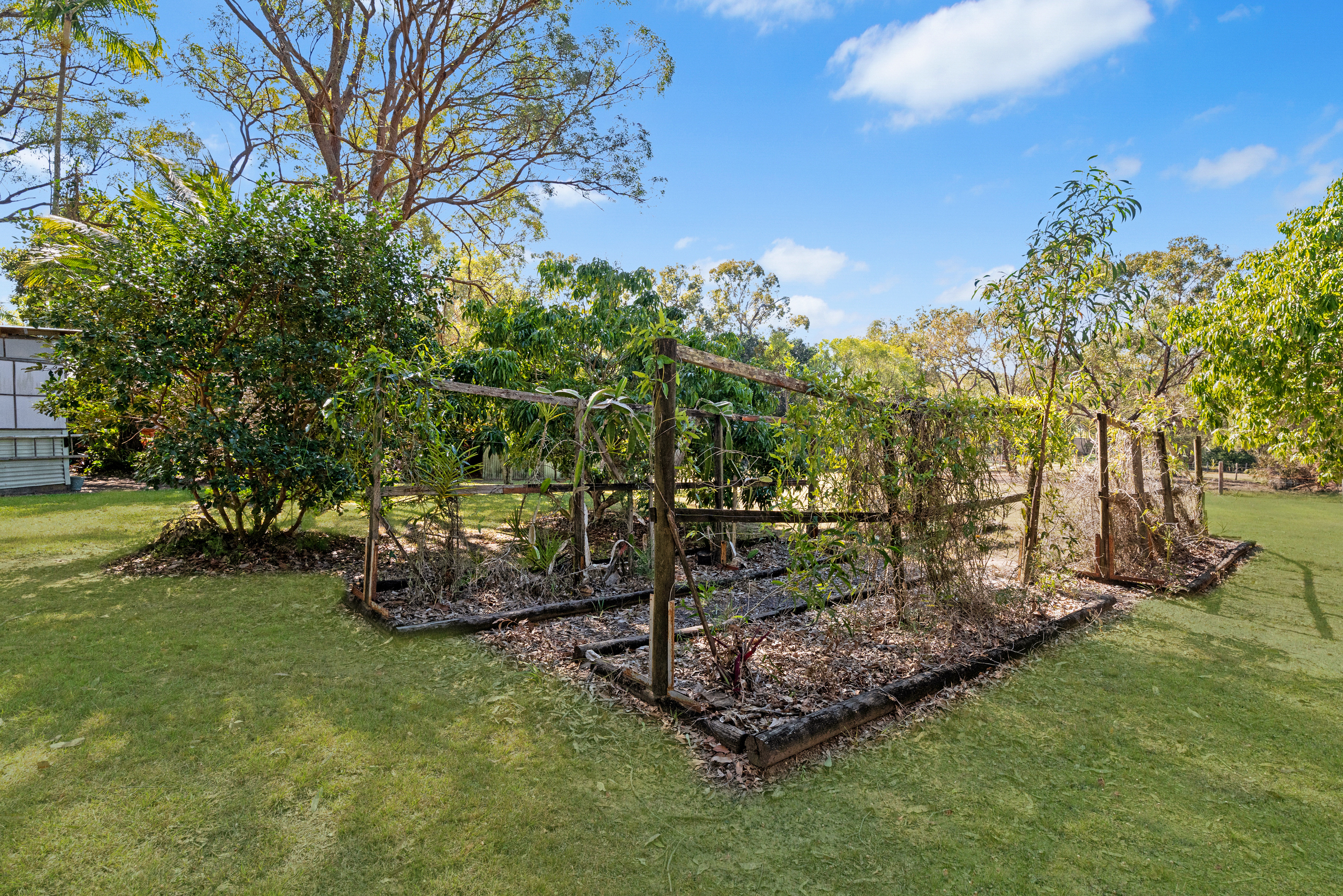 40 Boundary Road, URANGAN, QLD 4655 AUS