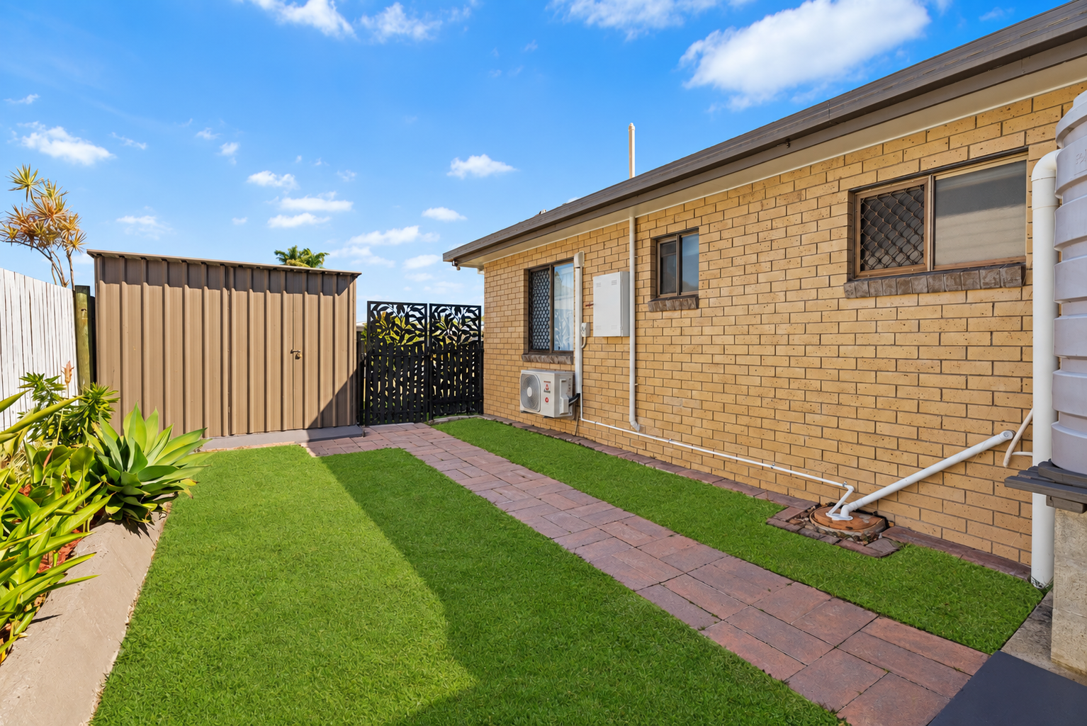 69 Lauren Street, URANGAN, QLD 4655 AUS