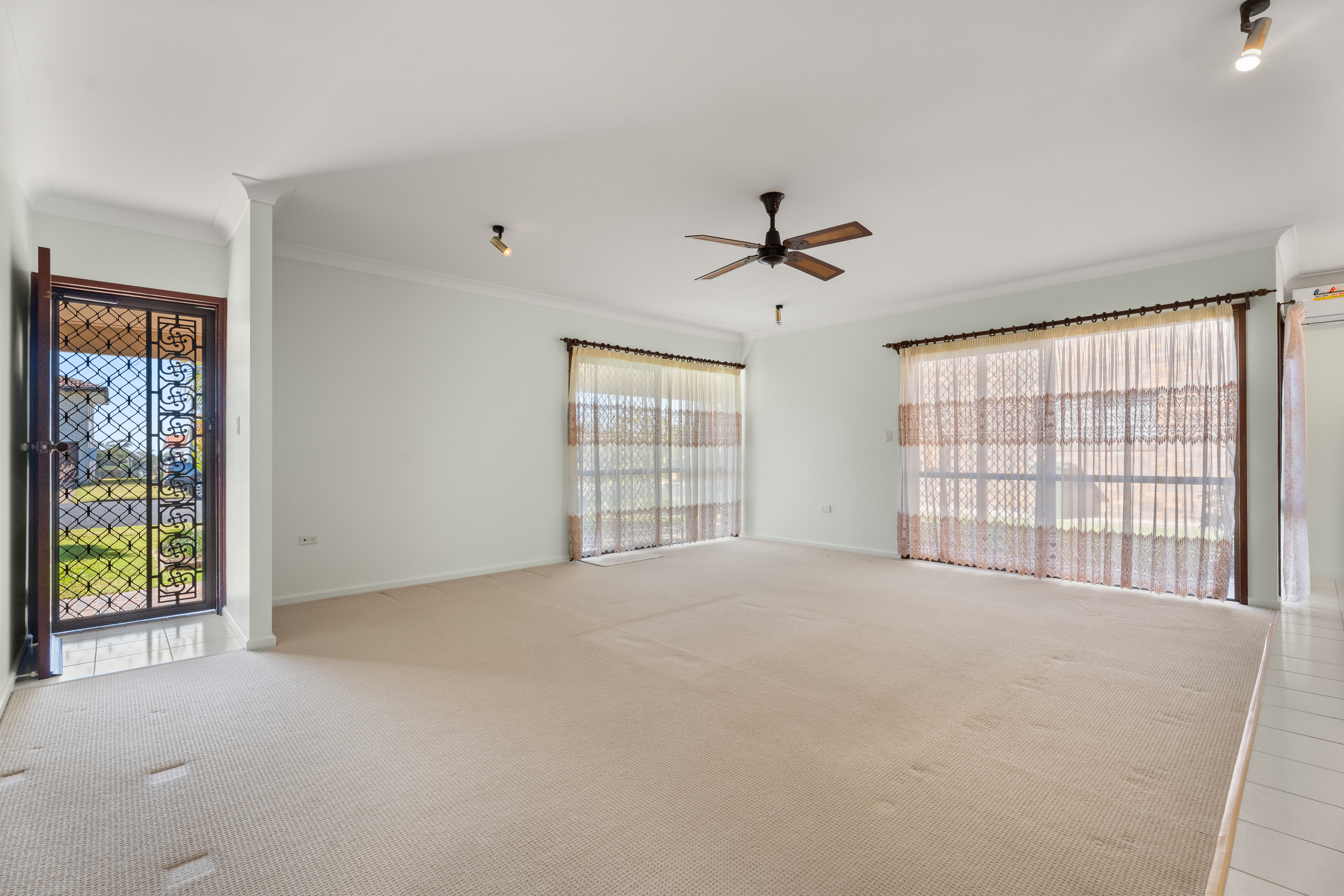 13 Moonbi Street, SCARNESS, QLD 4655 AUS