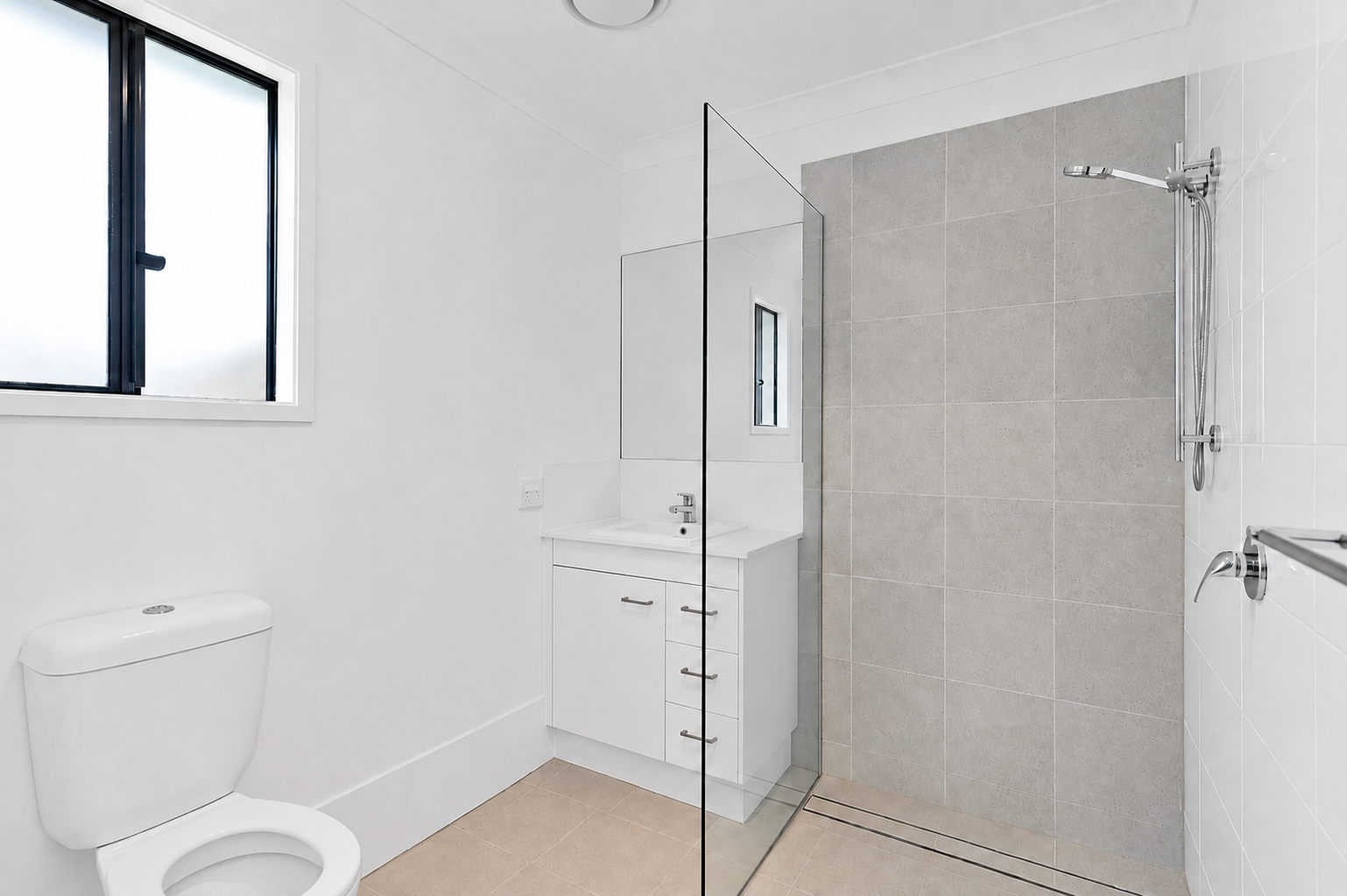 1 Ryan Court, TORQUAY, QLD 4655 AUS