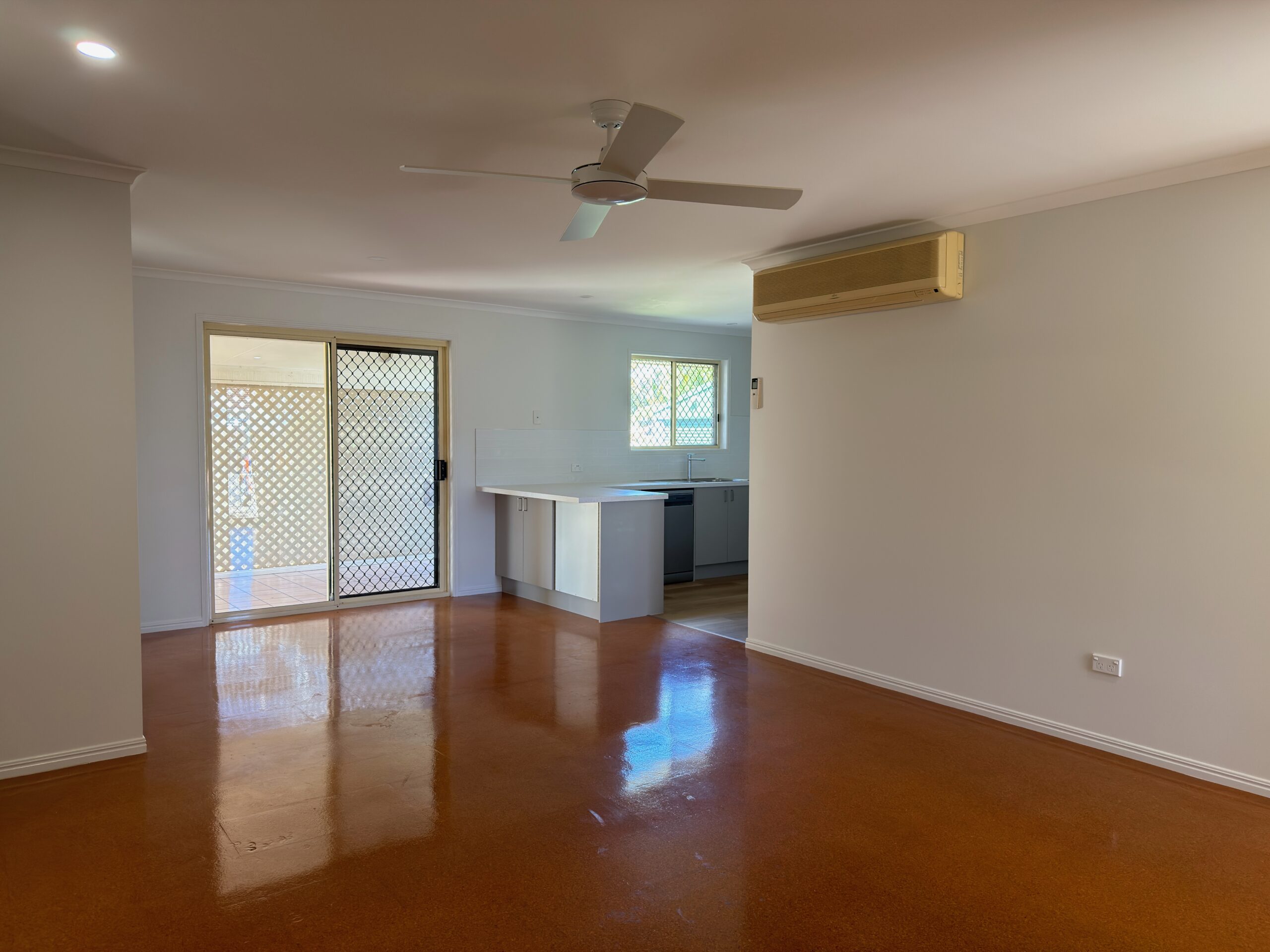 2 Archer Drive, POINT VERNON, QLD 4655 AUS