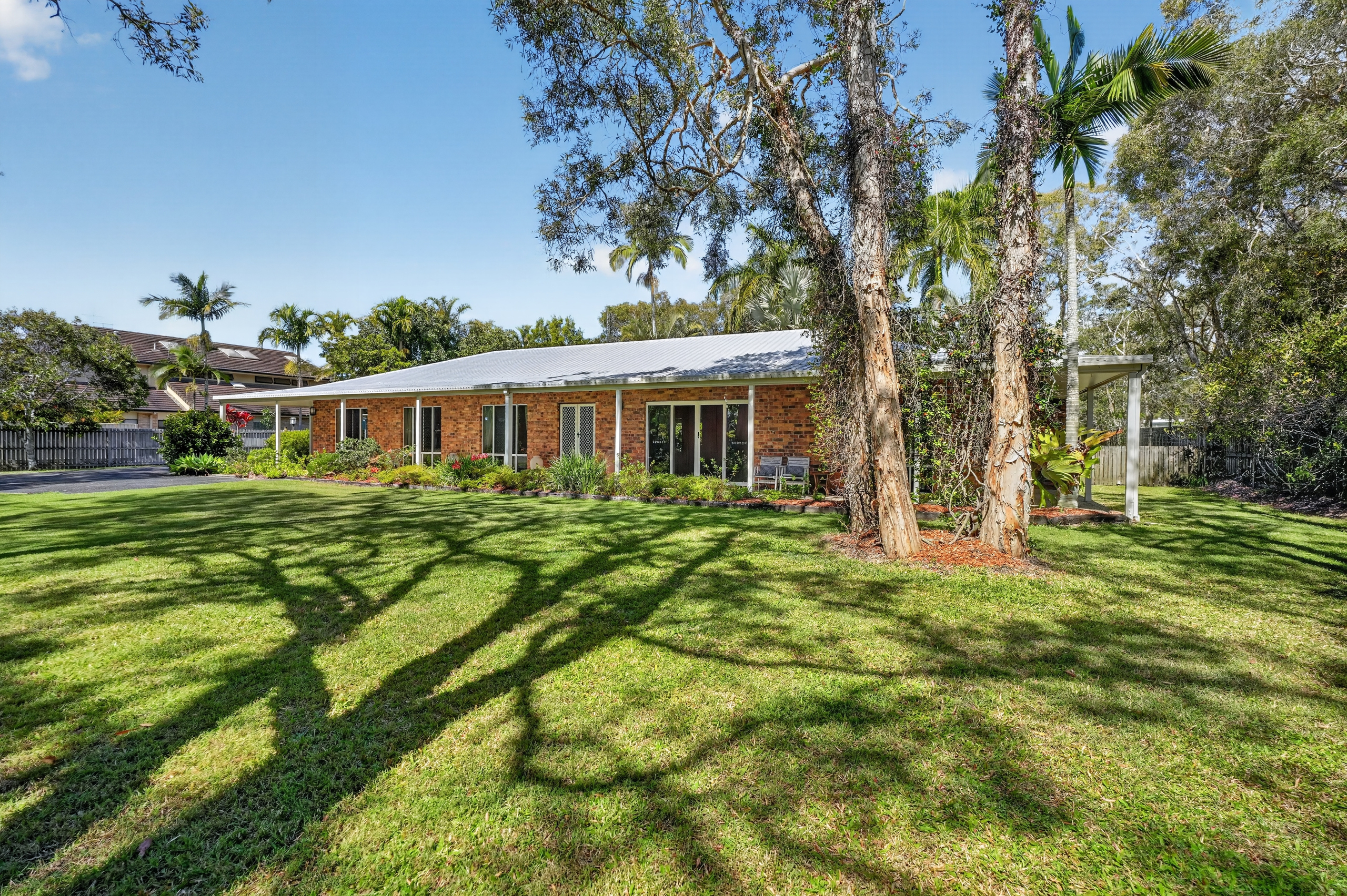 8 Windemere Road, WONDUNNA, QLD 4655 AUS