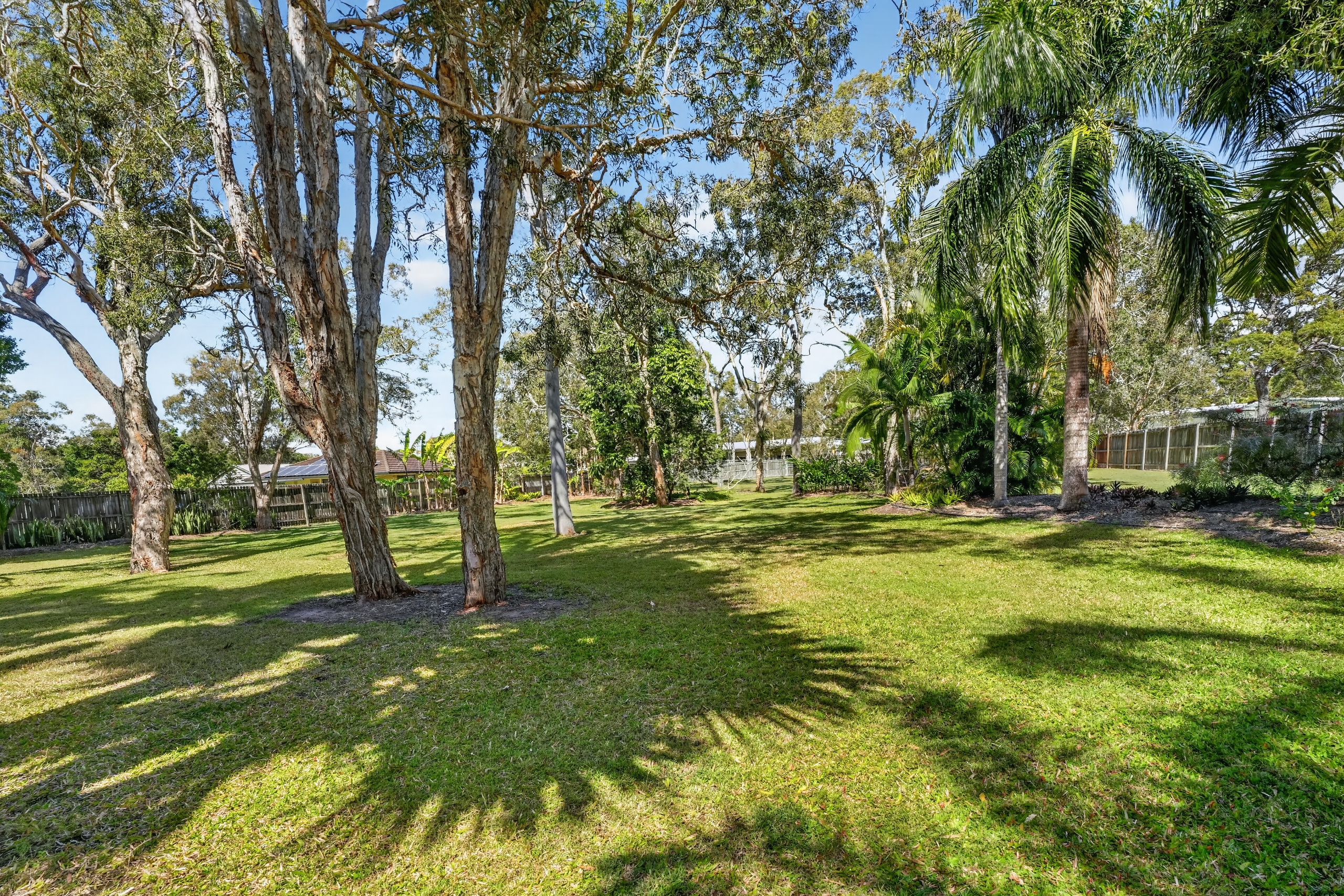 8 Windemere Road, WONDUNNA, QLD 4655 AUS