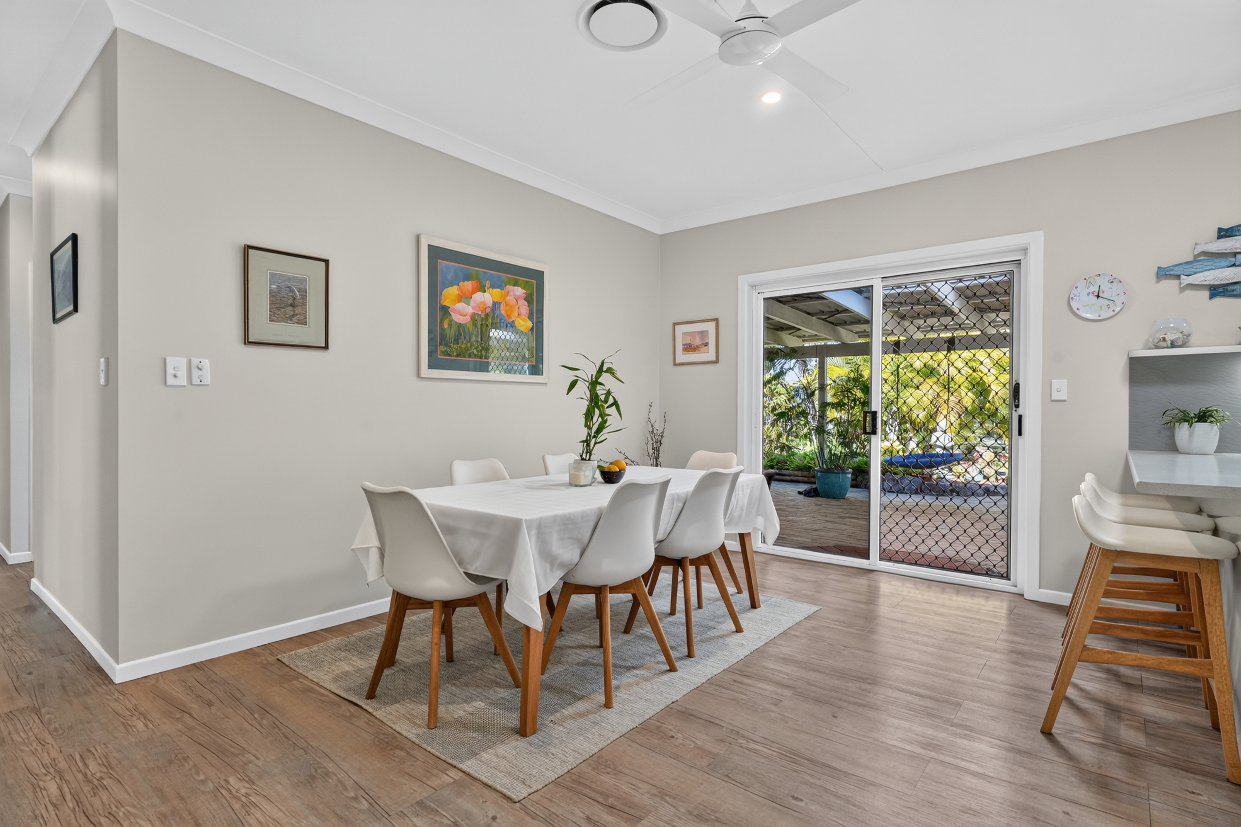 8 Windemere Road, WONDUNNA, QLD 4655 AUS