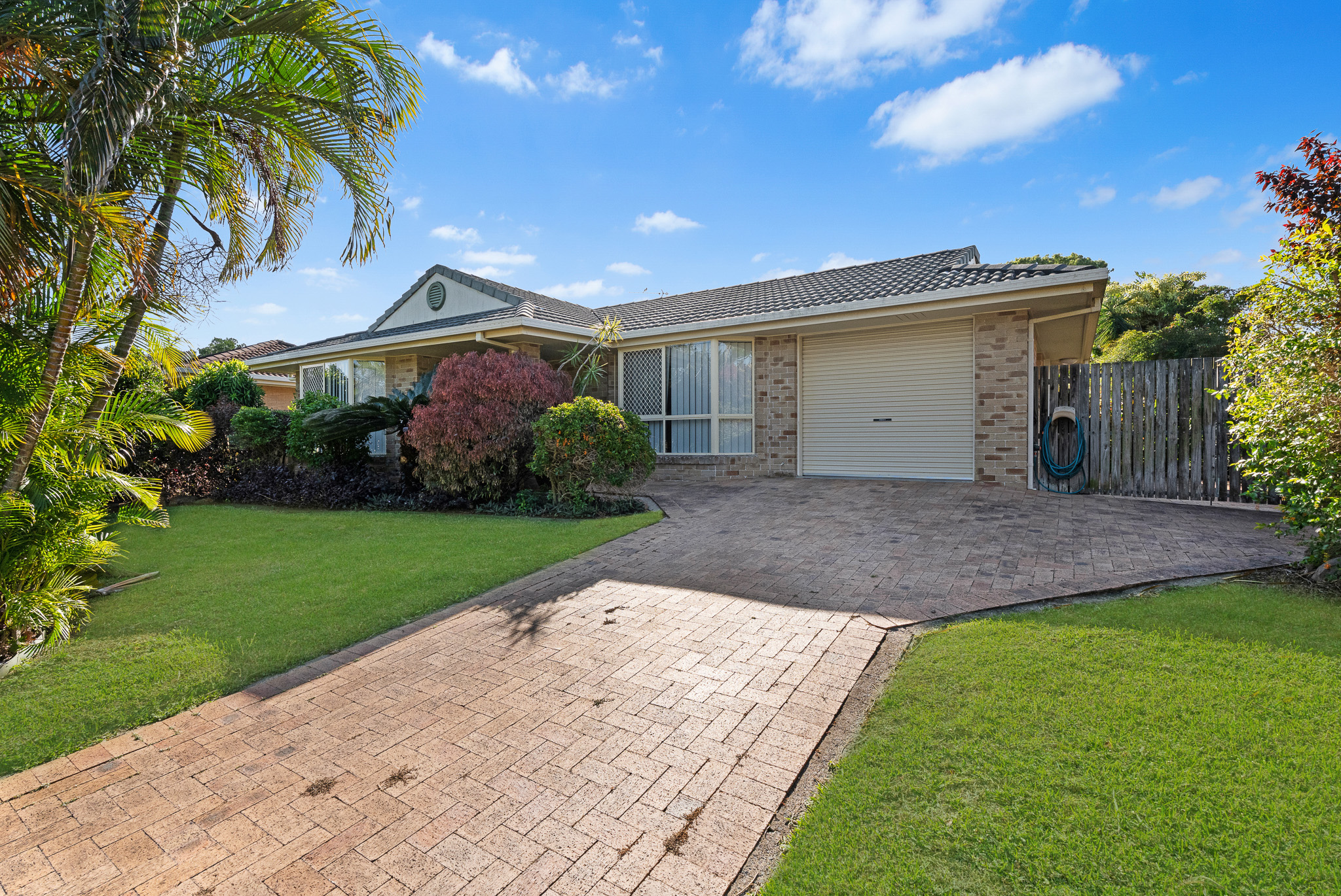 32 Anembo Drive, TORQUAY, QLD 4655 AUS