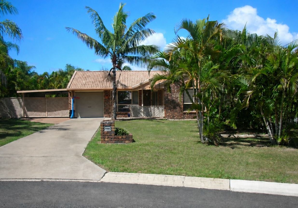 21 Debra Court, URANGAN, QLD 4655 AUS