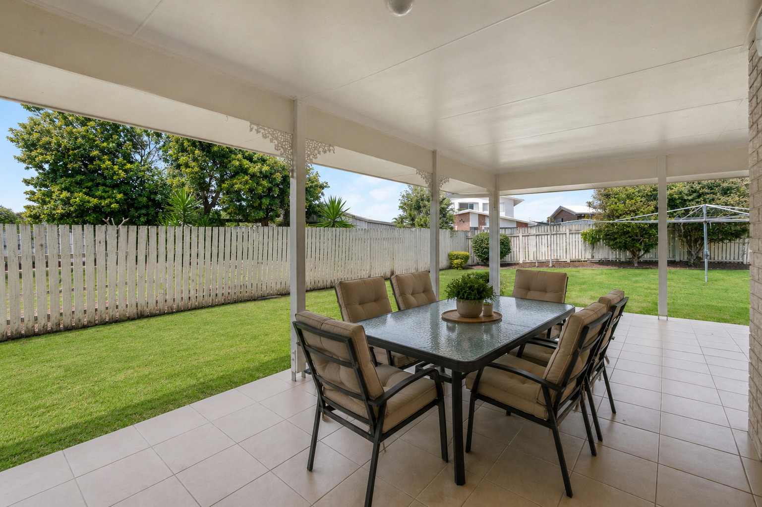 32 Craig Crescent, PIALBA, QLD 4655 AUS