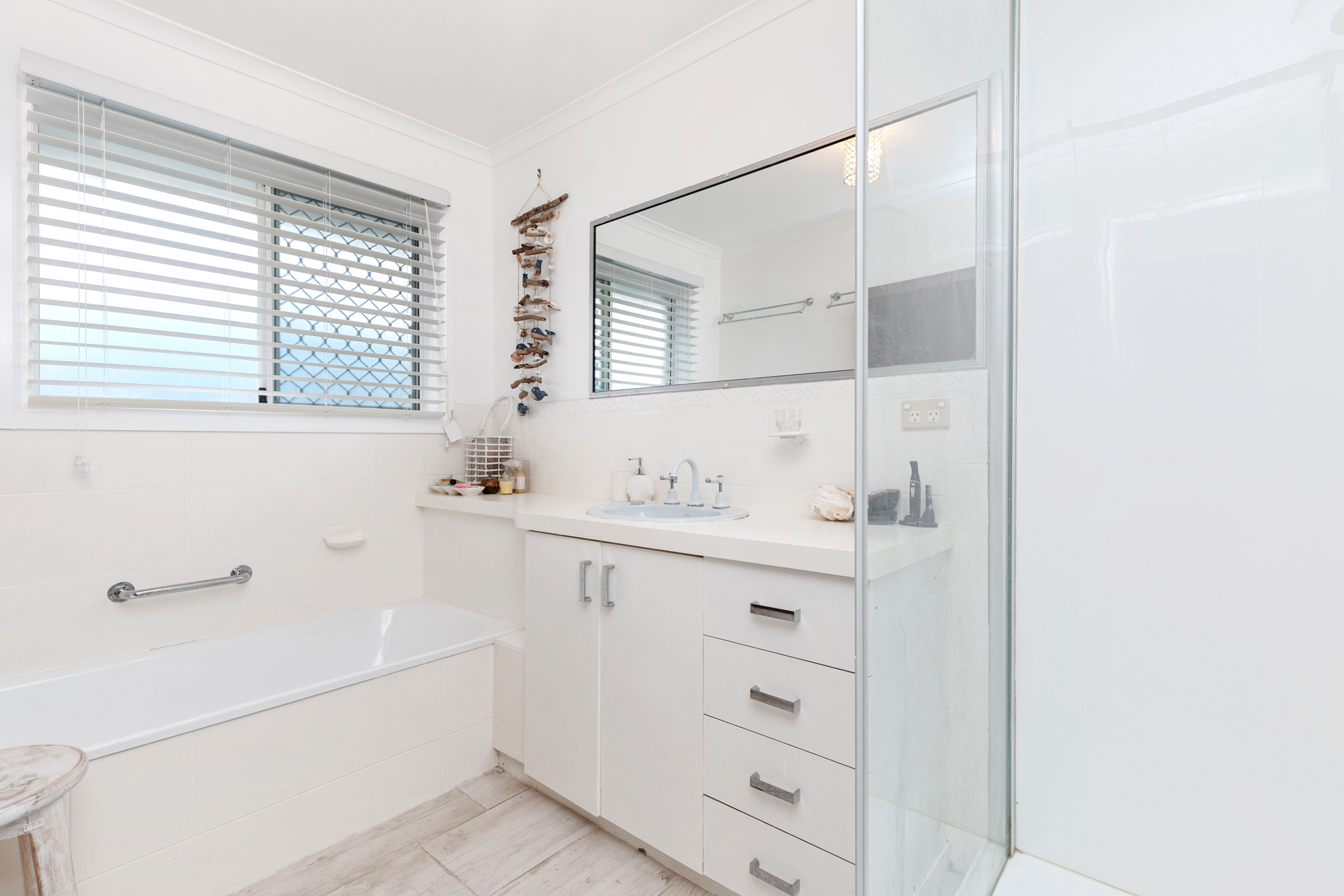 6 Palm Lodge Drive, CRAIGNISH, QLD 4655 AUS