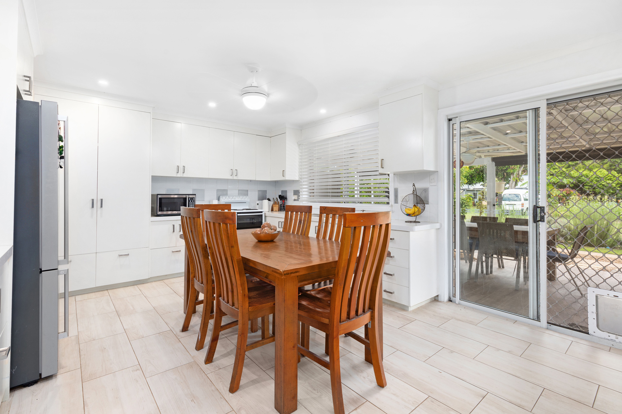 6 Palm Lodge Drive, CRAIGNISH, QLD 4655 AUS