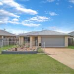 88 Bradman Way, URANGAN, QLD 4655 AUS
