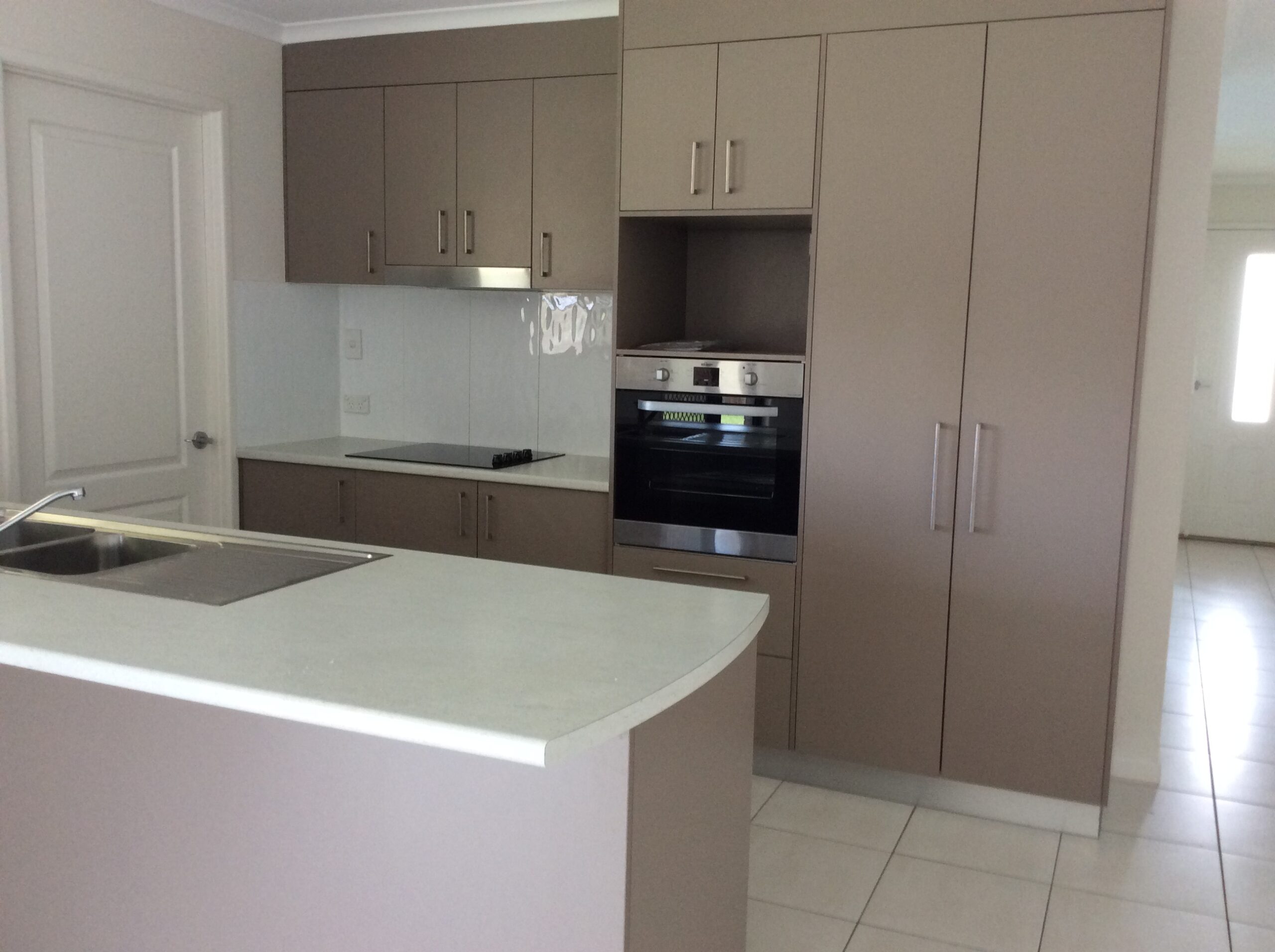 8 Parakeet Circuit, KAWUNGAN, QLD 4655 AUS