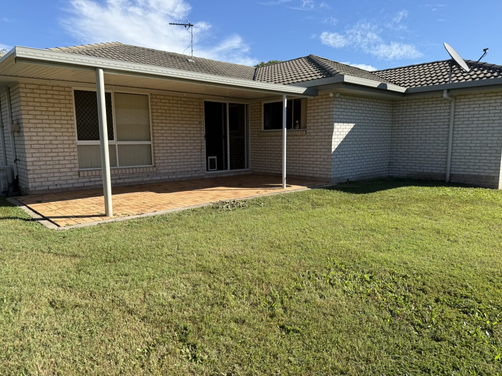 25 Picadilly Circuit, URRAWEEN, QLD 4655 AUS