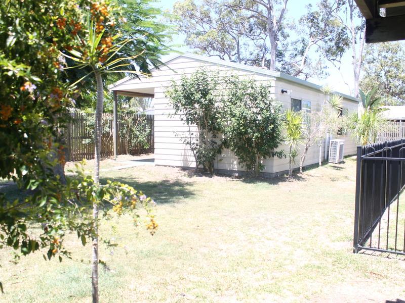 22 Acacia Street, POINT VERNON, QLD 4655 AUS