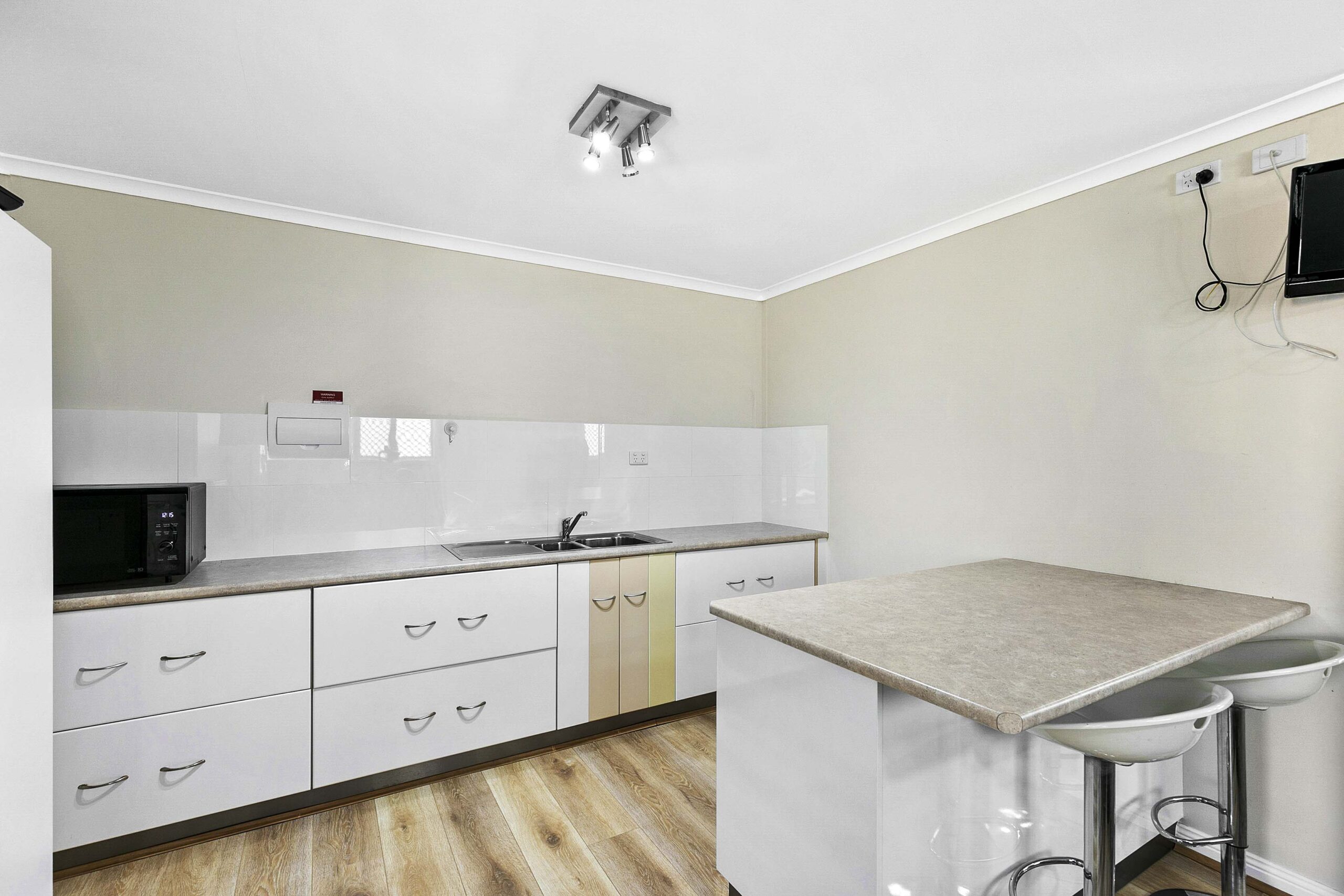 3261 Maryborough - Hervey Bay Rd, NIKENBAH, QLD 4655 AUS
