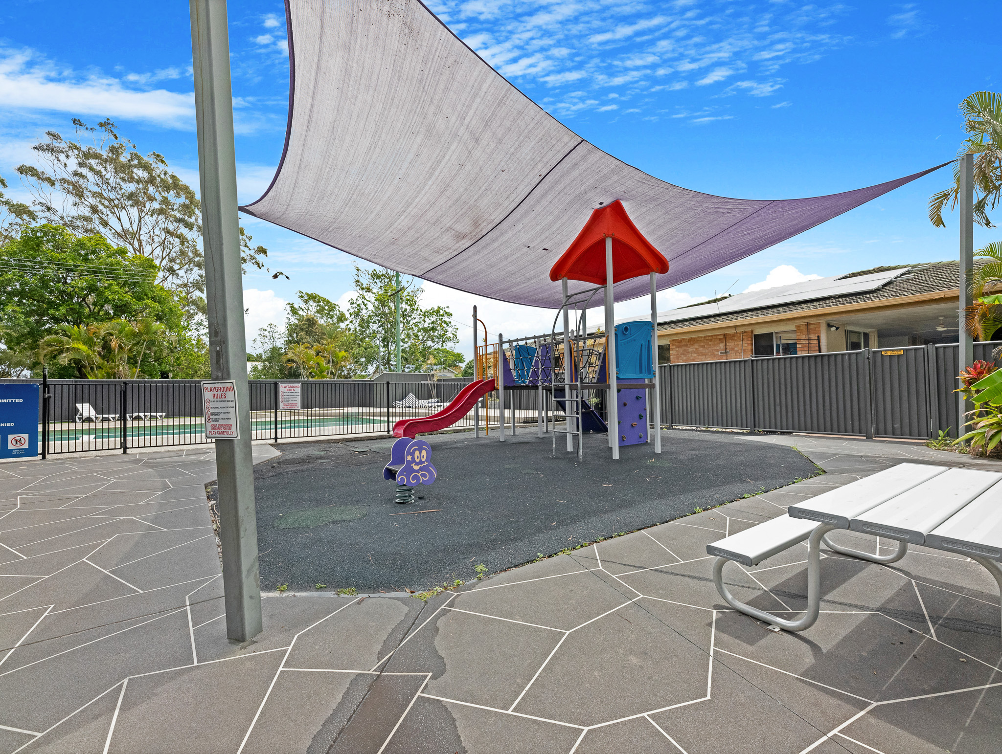 11/26 Corser Street, POINT VERNON, QLD 4655 AUS