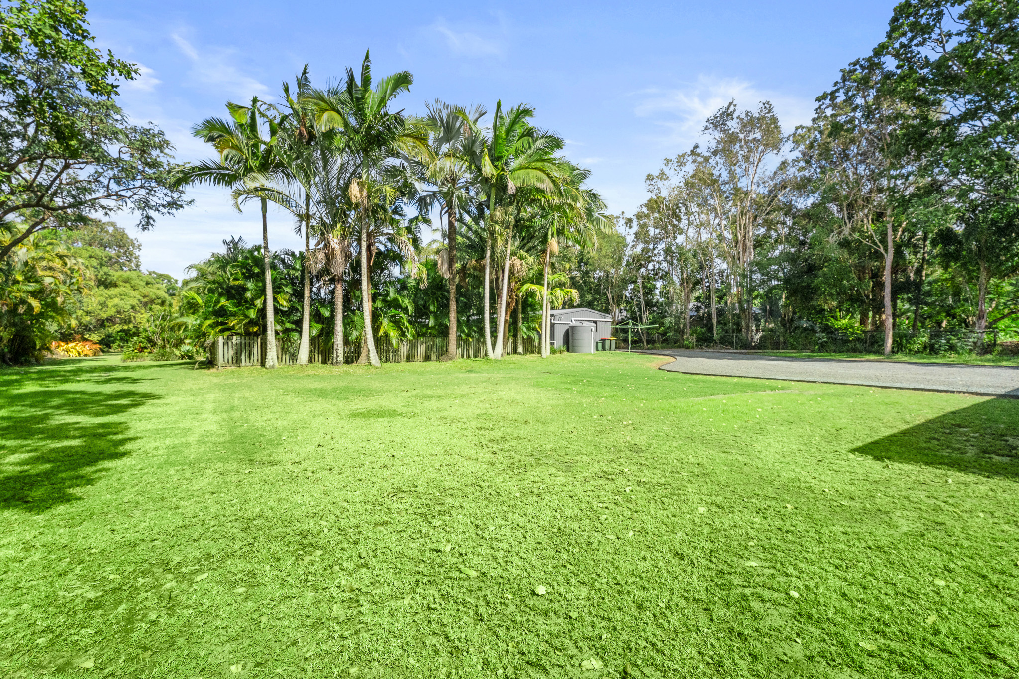 16-18 Mungara Court, WONDUNNA, QLD 4655 AUS