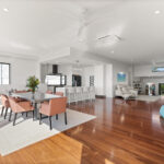 555 Esplanade, URANGAN, QLD 4655 AUS