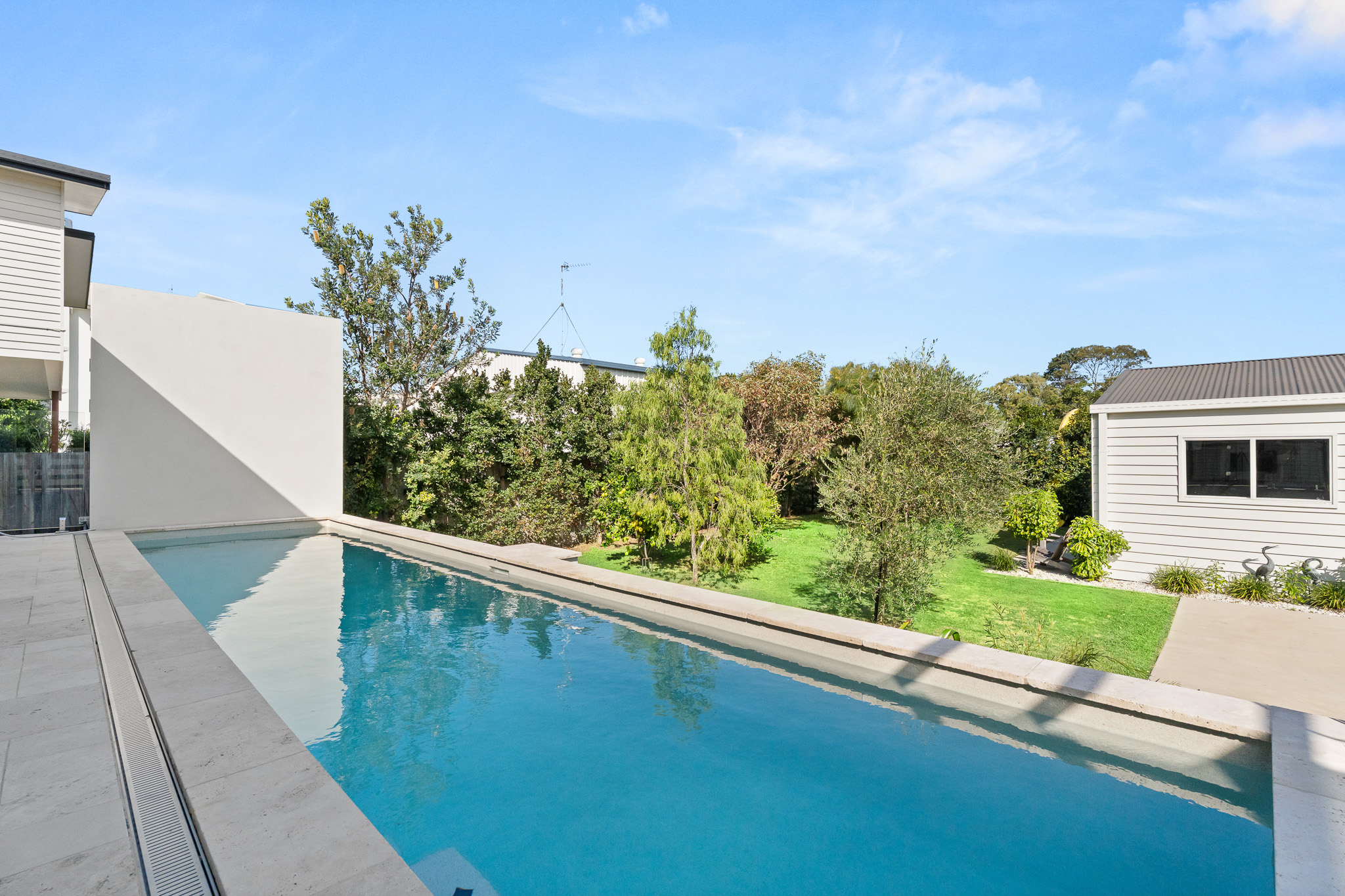 555 Esplanade, URANGAN, QLD 4655 AUS
