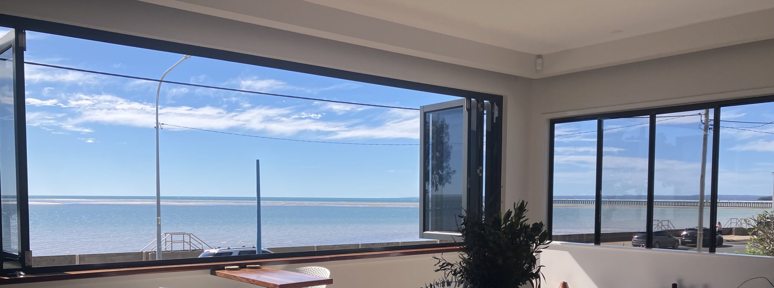 555 Esplanade, URANGAN, QLD 4655 AUS
