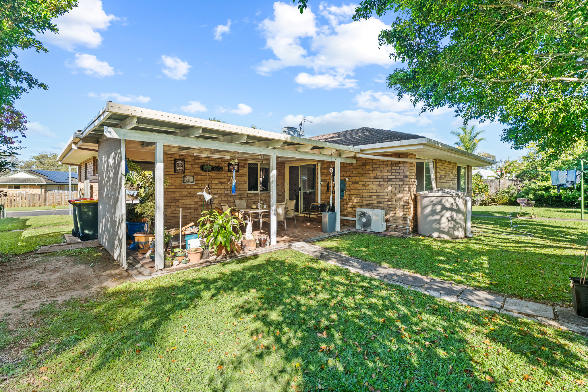 6 Carrie Court, TORQUAY, QLD 4655 AUS